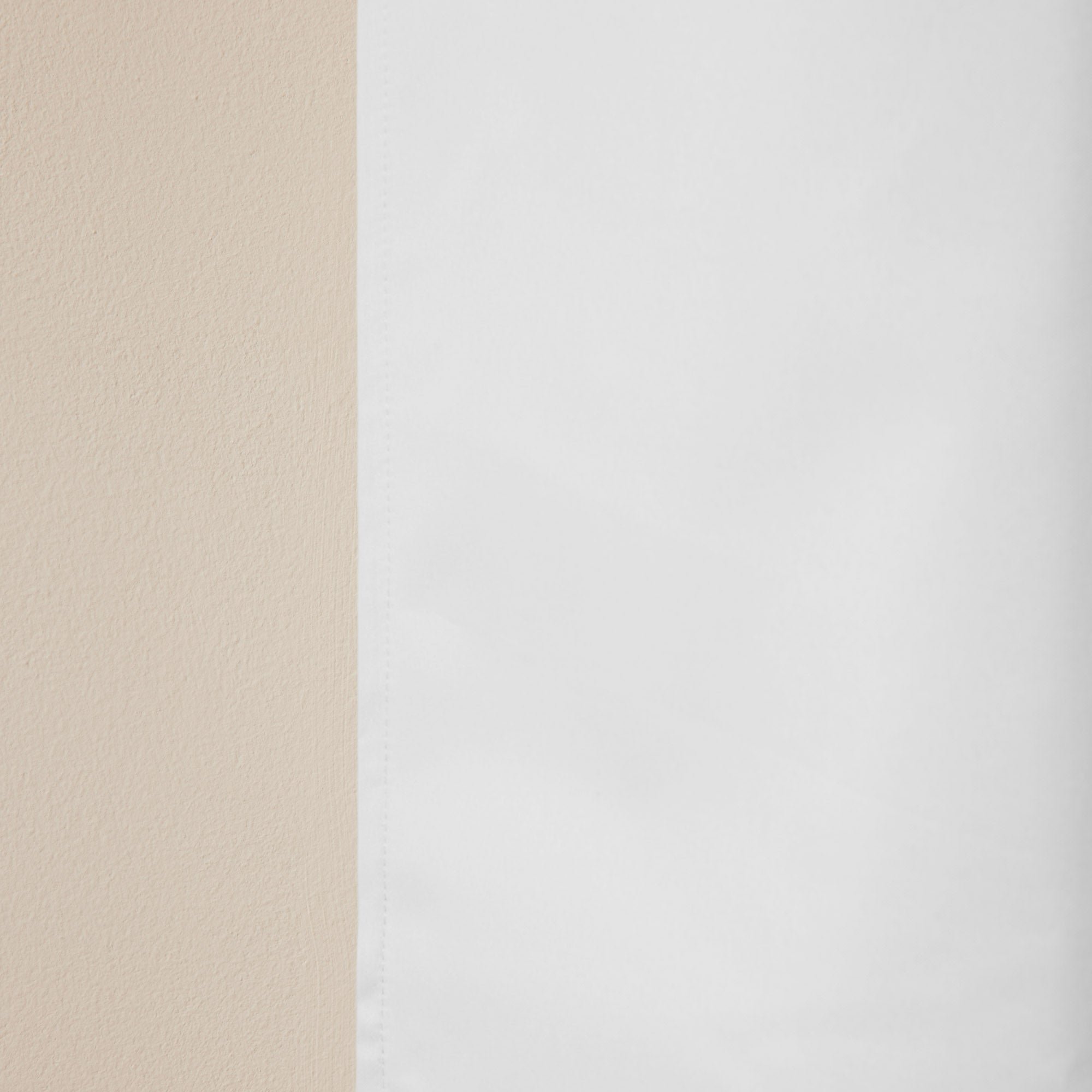 Lining with gather tape for blackout MADURA White