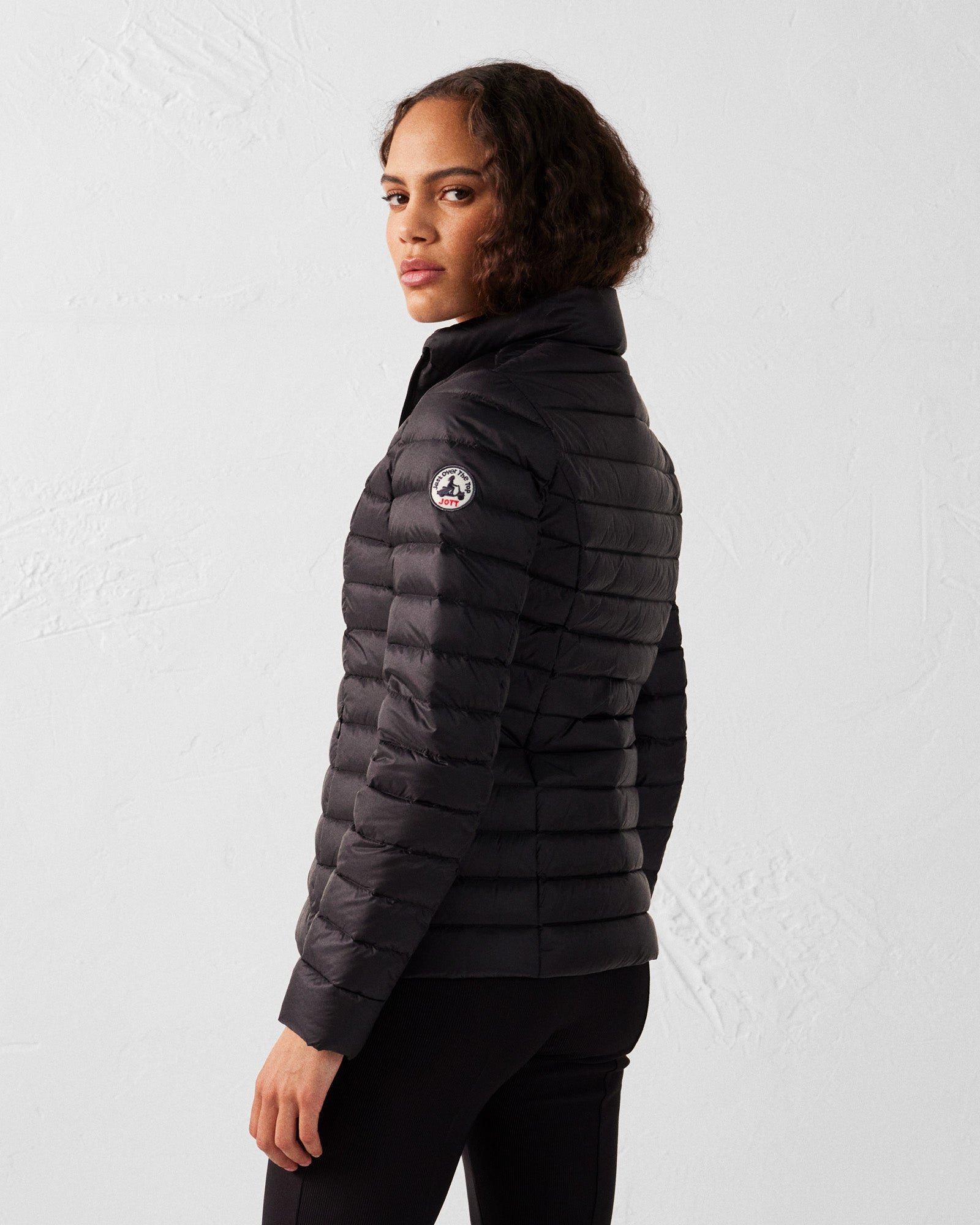 Lightweight down jacket JOTT Black