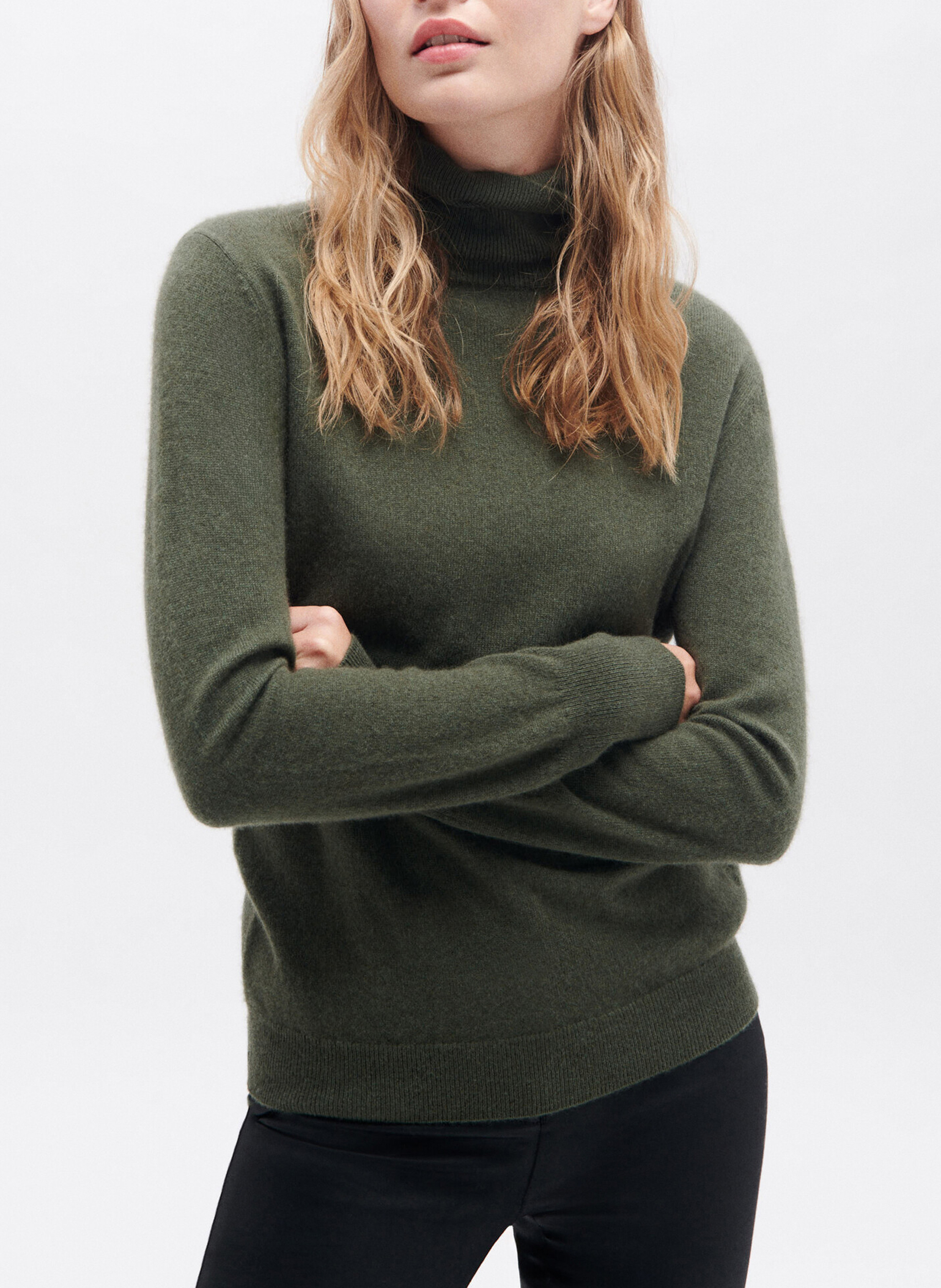 Gerade geschnittener Rollkragenpullover aus Kaschmir CAROLL