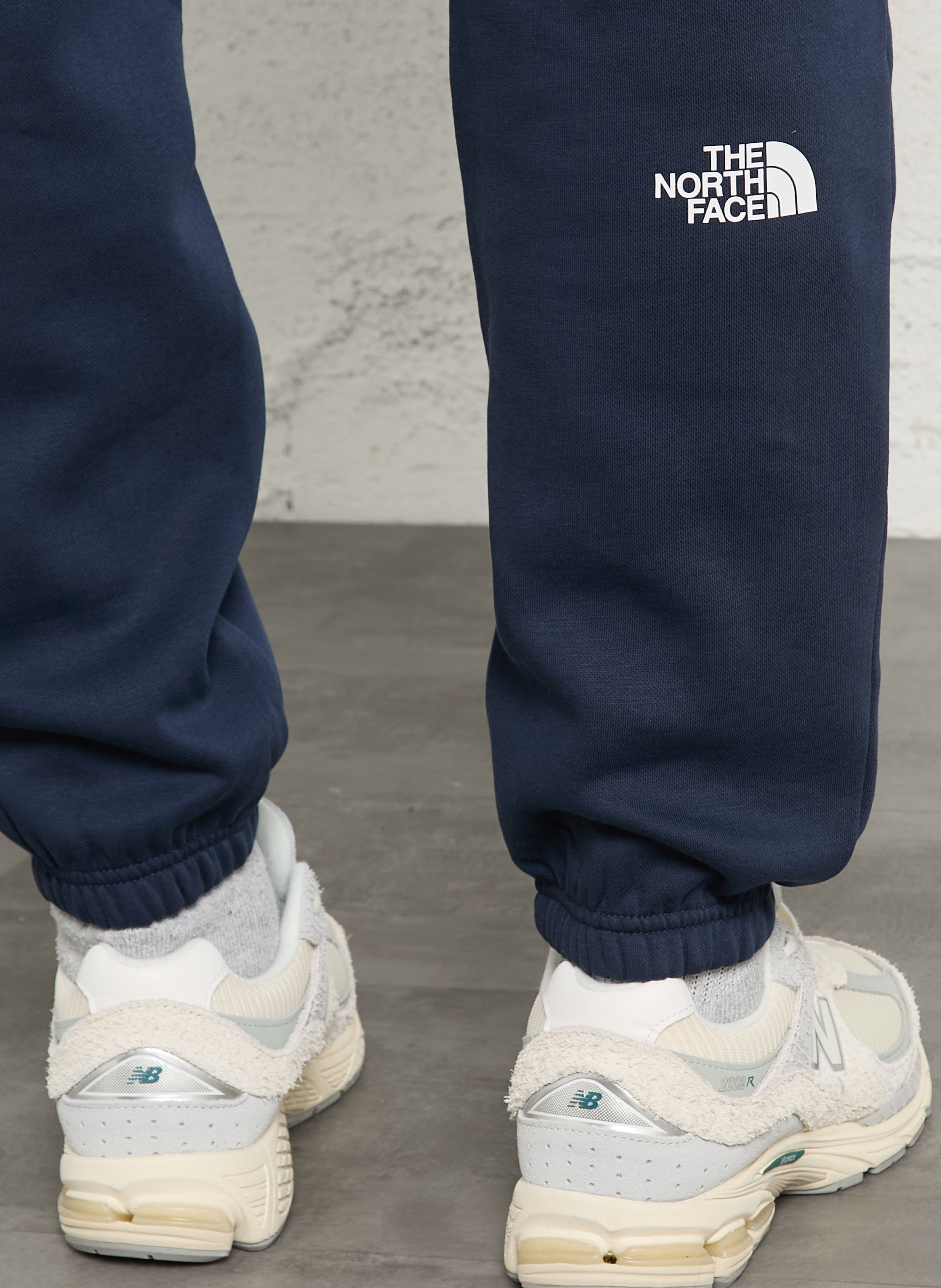 Solid color tapered joggers THE NORTH FACE Blue
