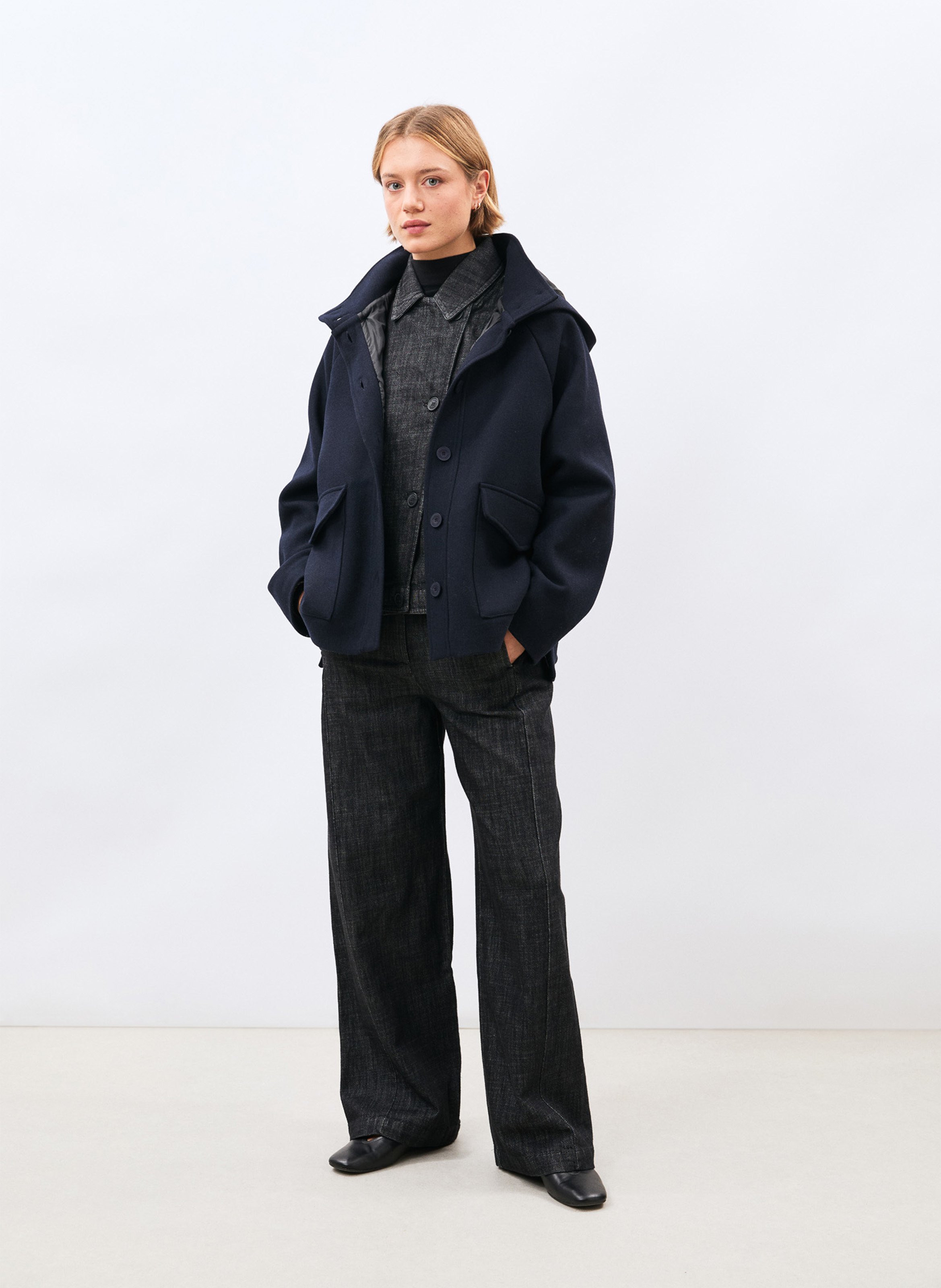 Oversize-Wollmantel HUMILITY Blau