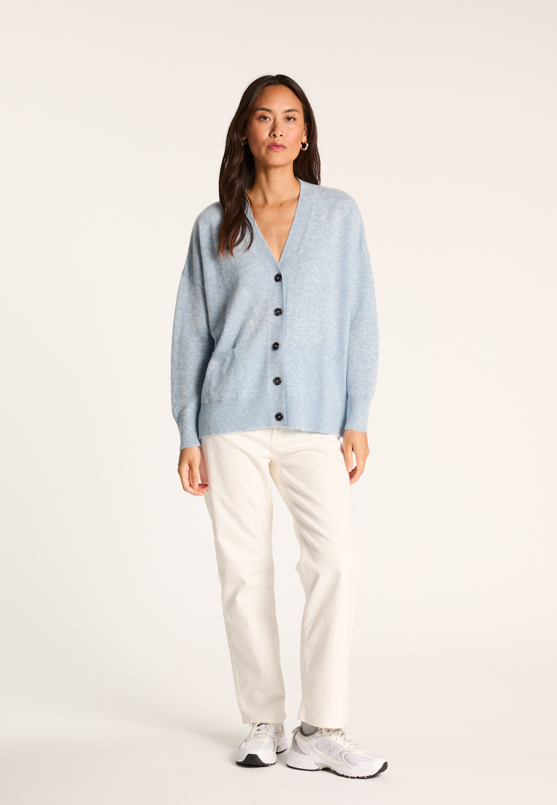 Buttoned cashmere cardigan MAISON MONTAGUT