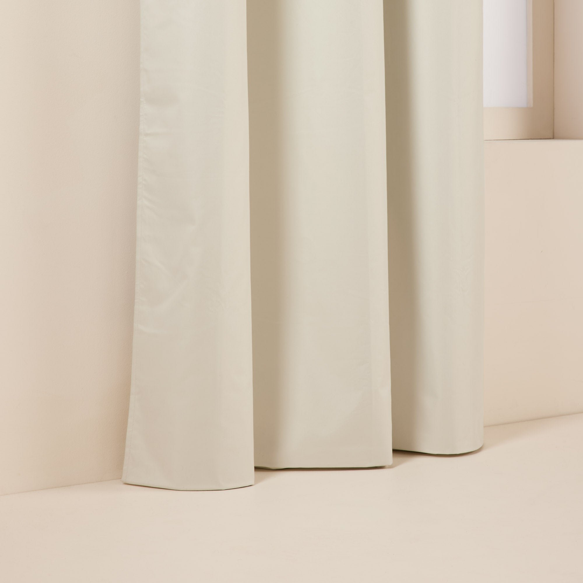 Lining with gather tape for blackout MADURA Beige