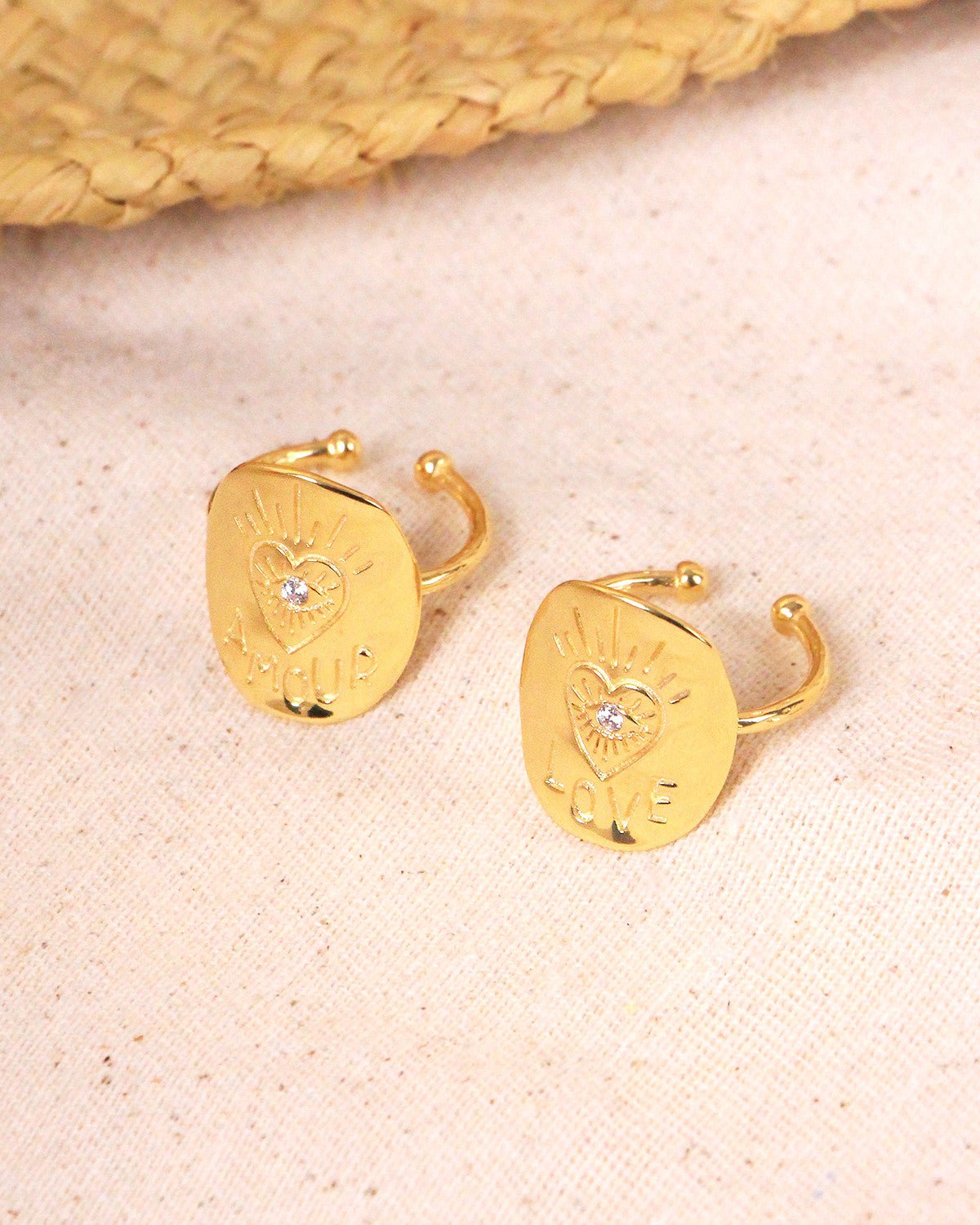 Golden Love Ring NILAI Golden