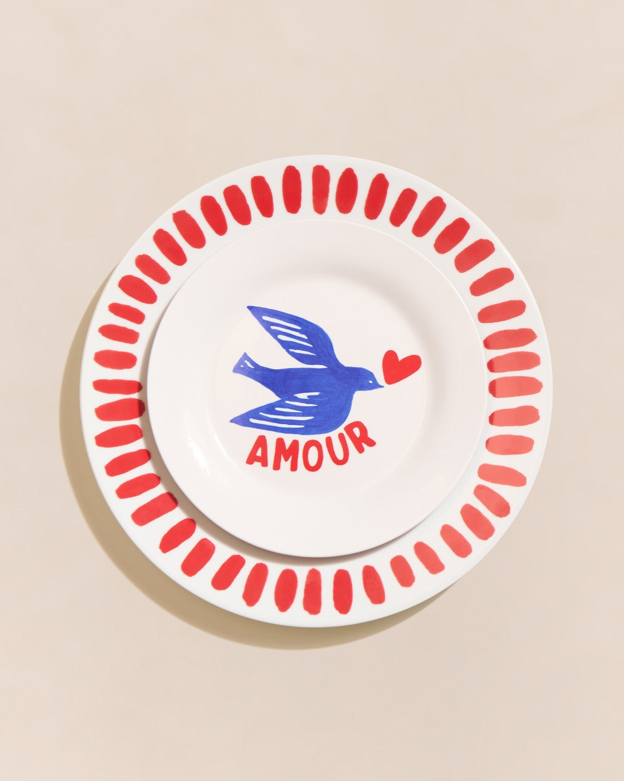 Red heart-shaped porcelain plate EMOI EMOI White