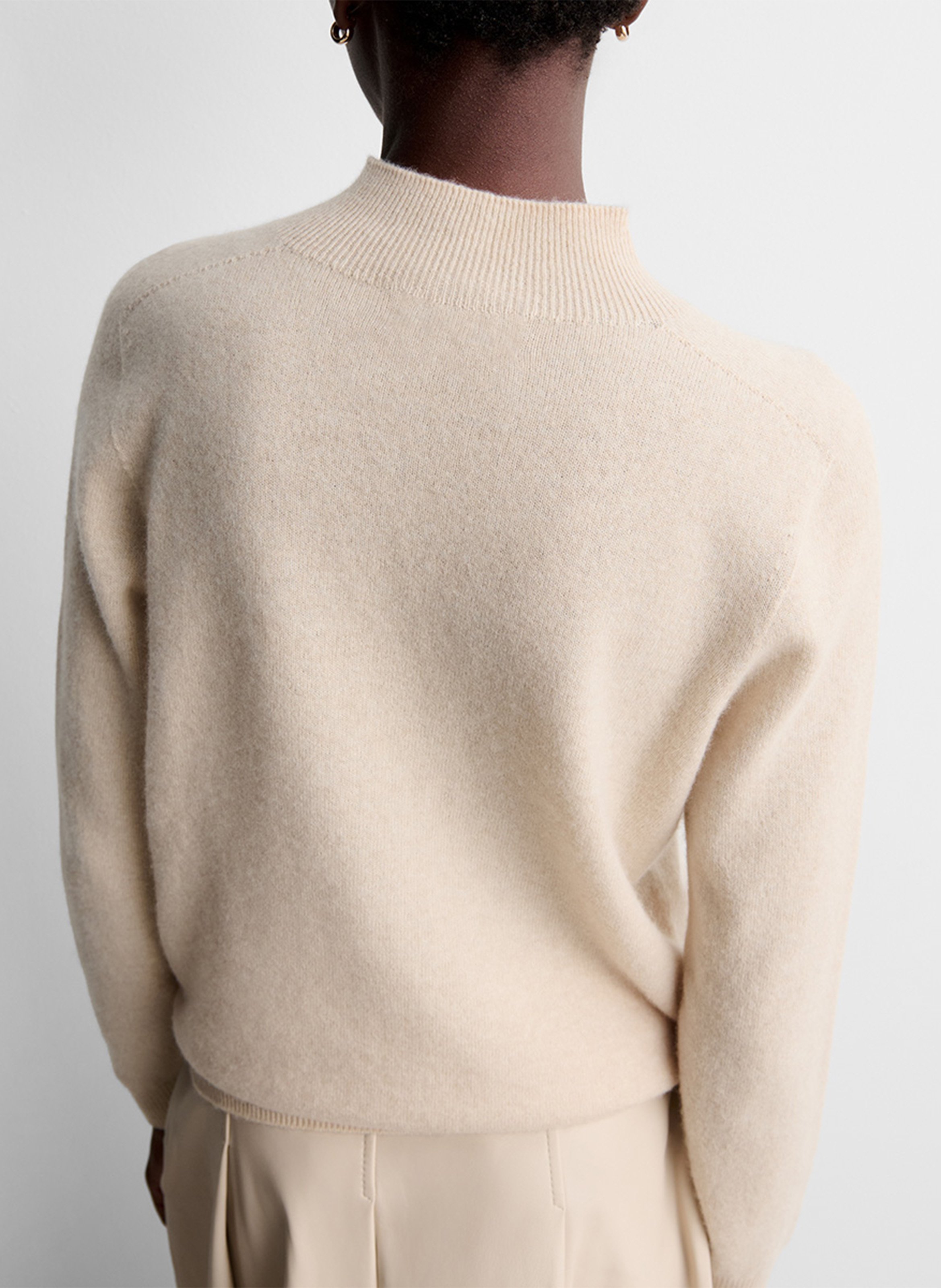 Plain straight-cut wool and cashmere sweater SIMORRA Beige