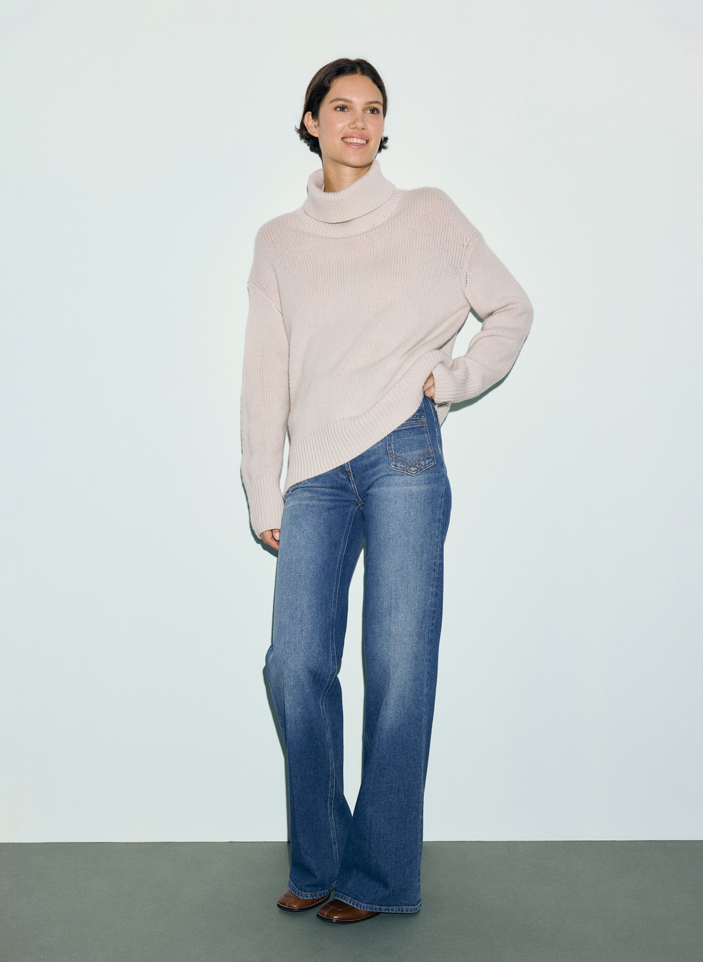 Straight cashmere turtleneck sweater GERARD DAREL Beige