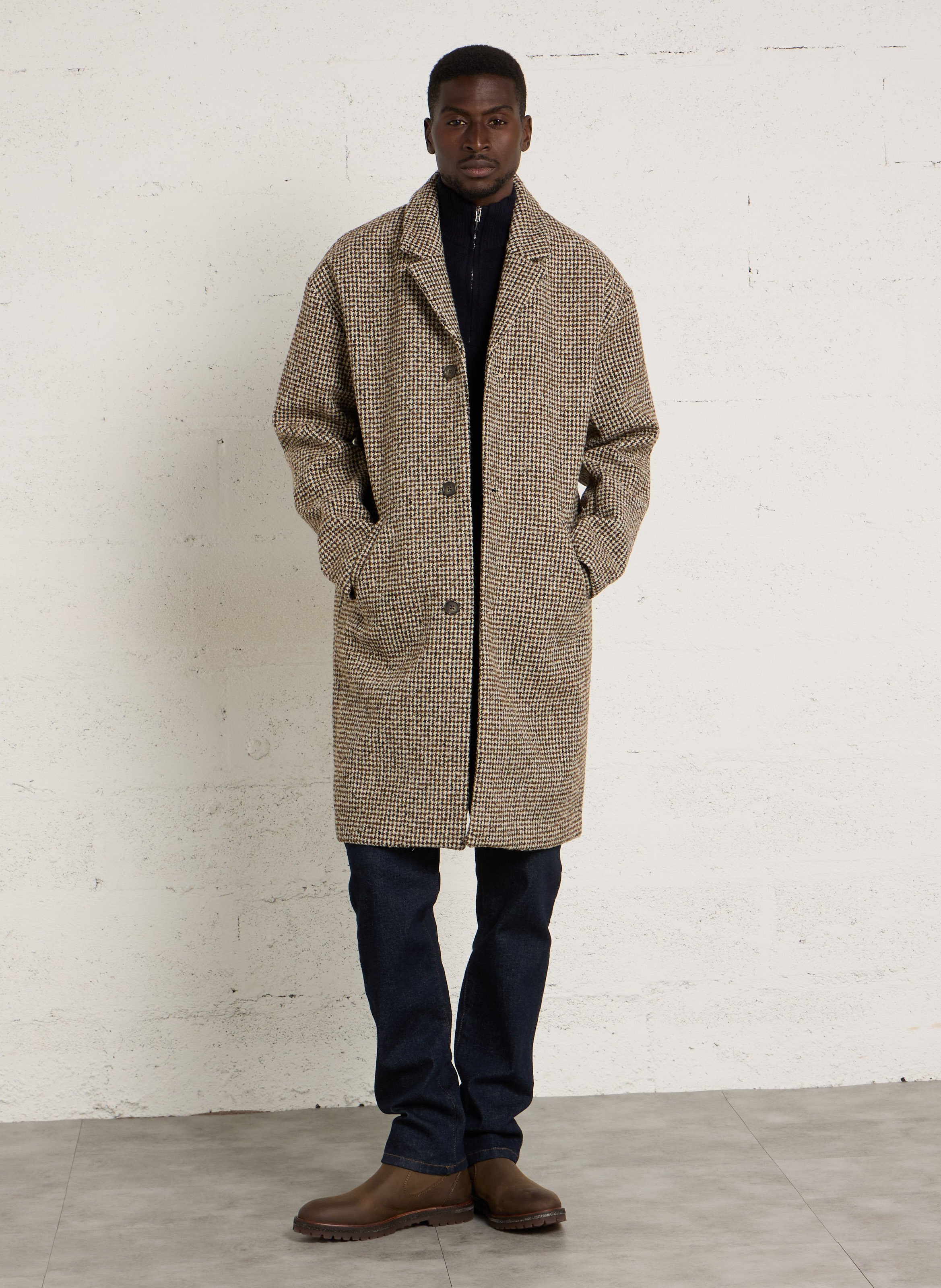 Gerade geschnittener Mantel mit klassischem Kragen CASUAL FRIDAY Beige