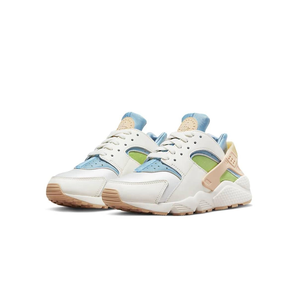 Low-top sneakers NIKE White