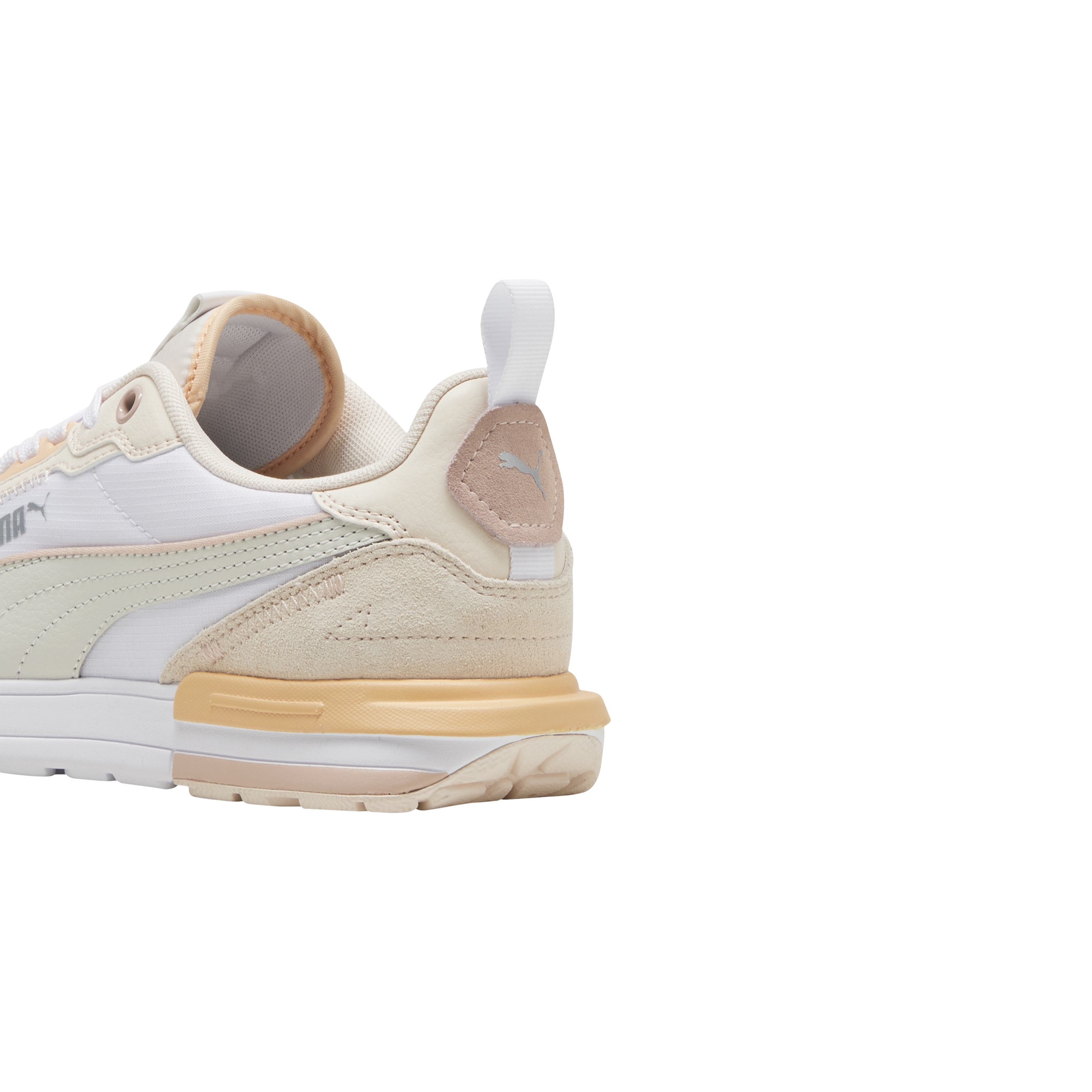 Basket r22 PUMA Pink