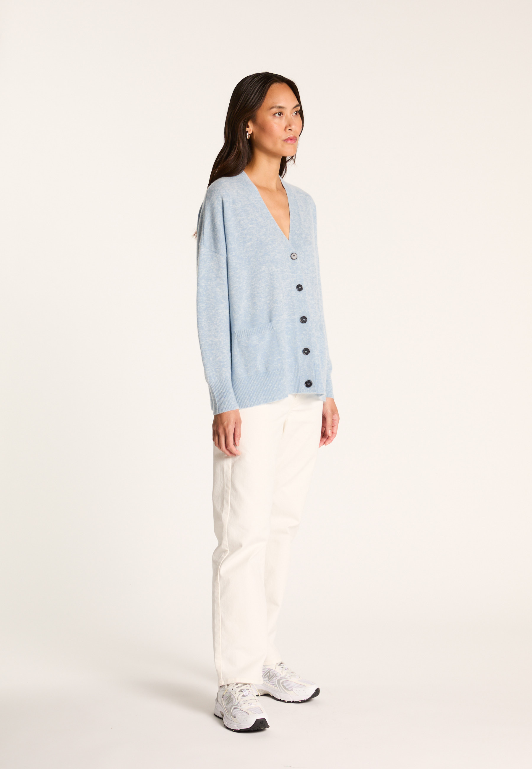 Buttoned cashmere cardigan MAISON MONTAGUT Blue