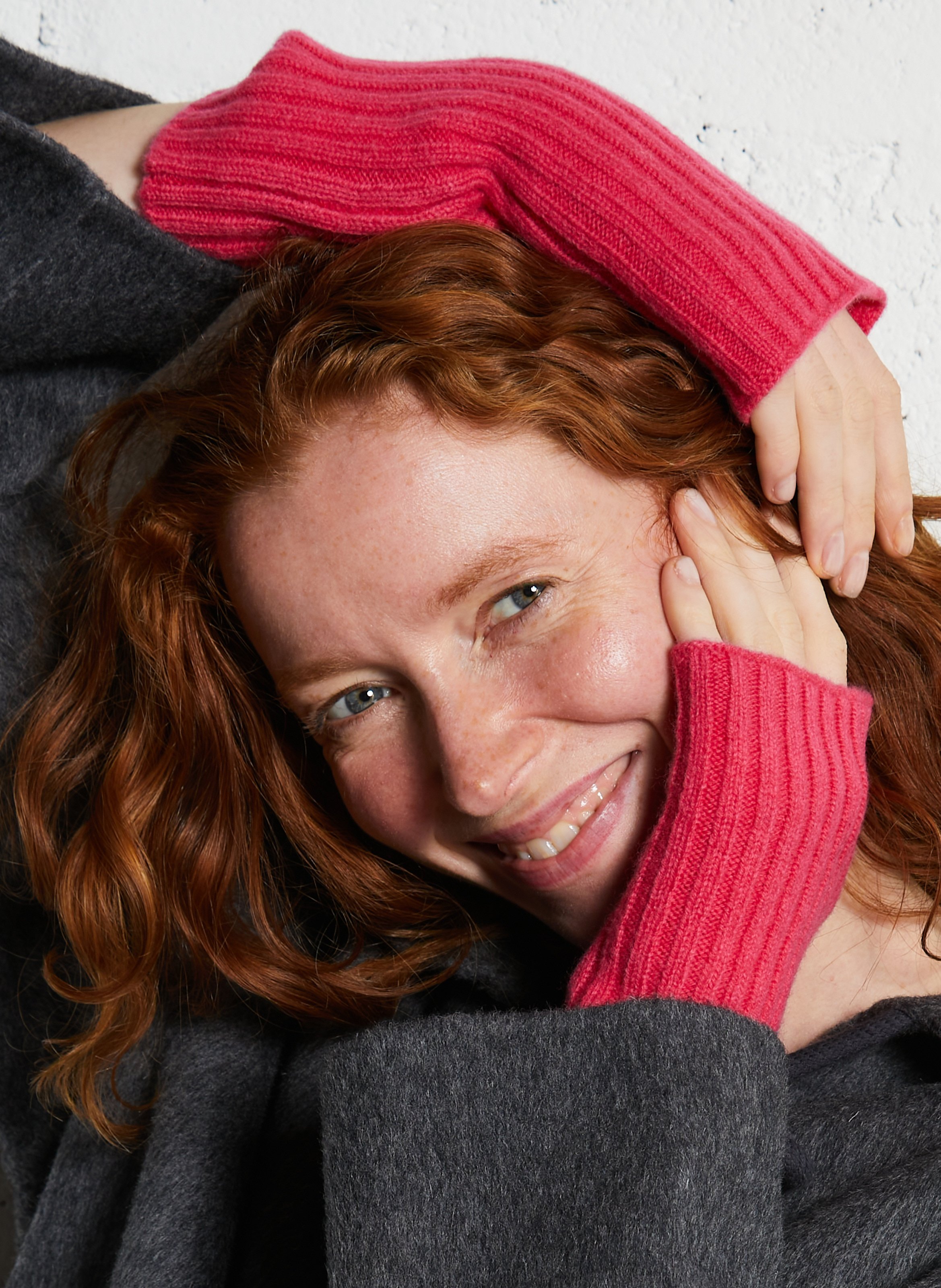 Wool fingerless gloves BELLA JONES Pink