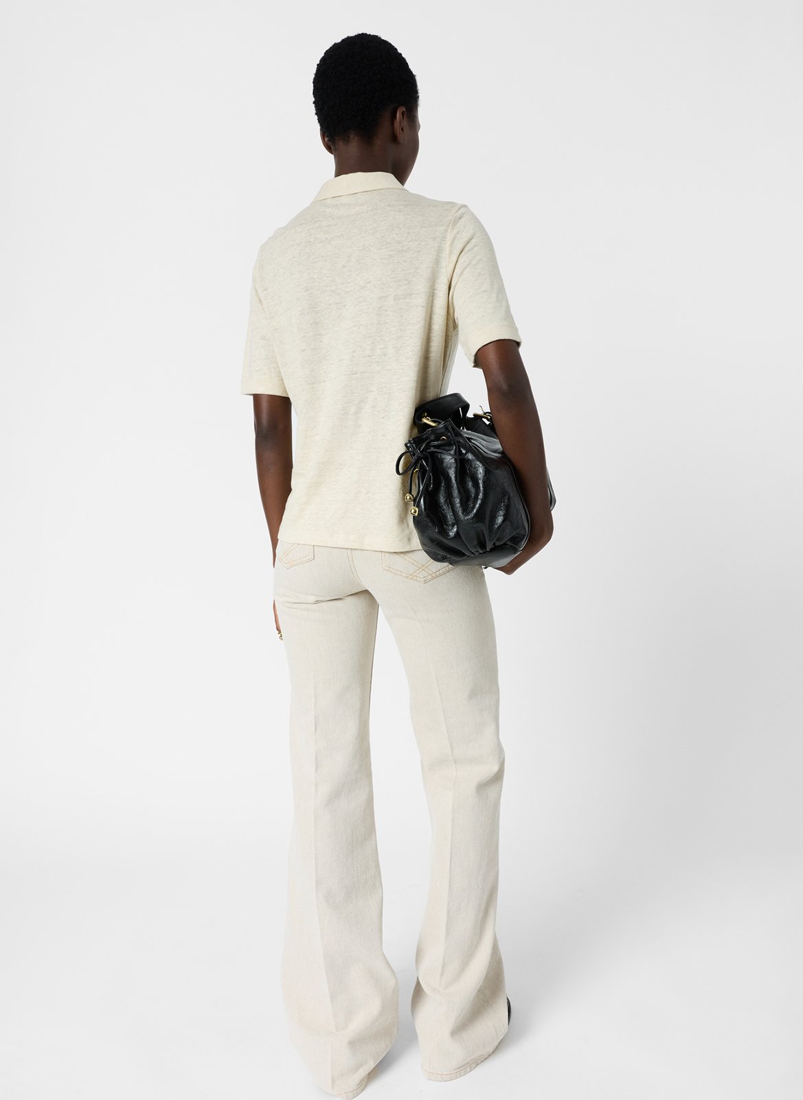 Gerade geschnittene Leinenbluse mit V-Dekolleté und Taschen GERARD DAREL Beige