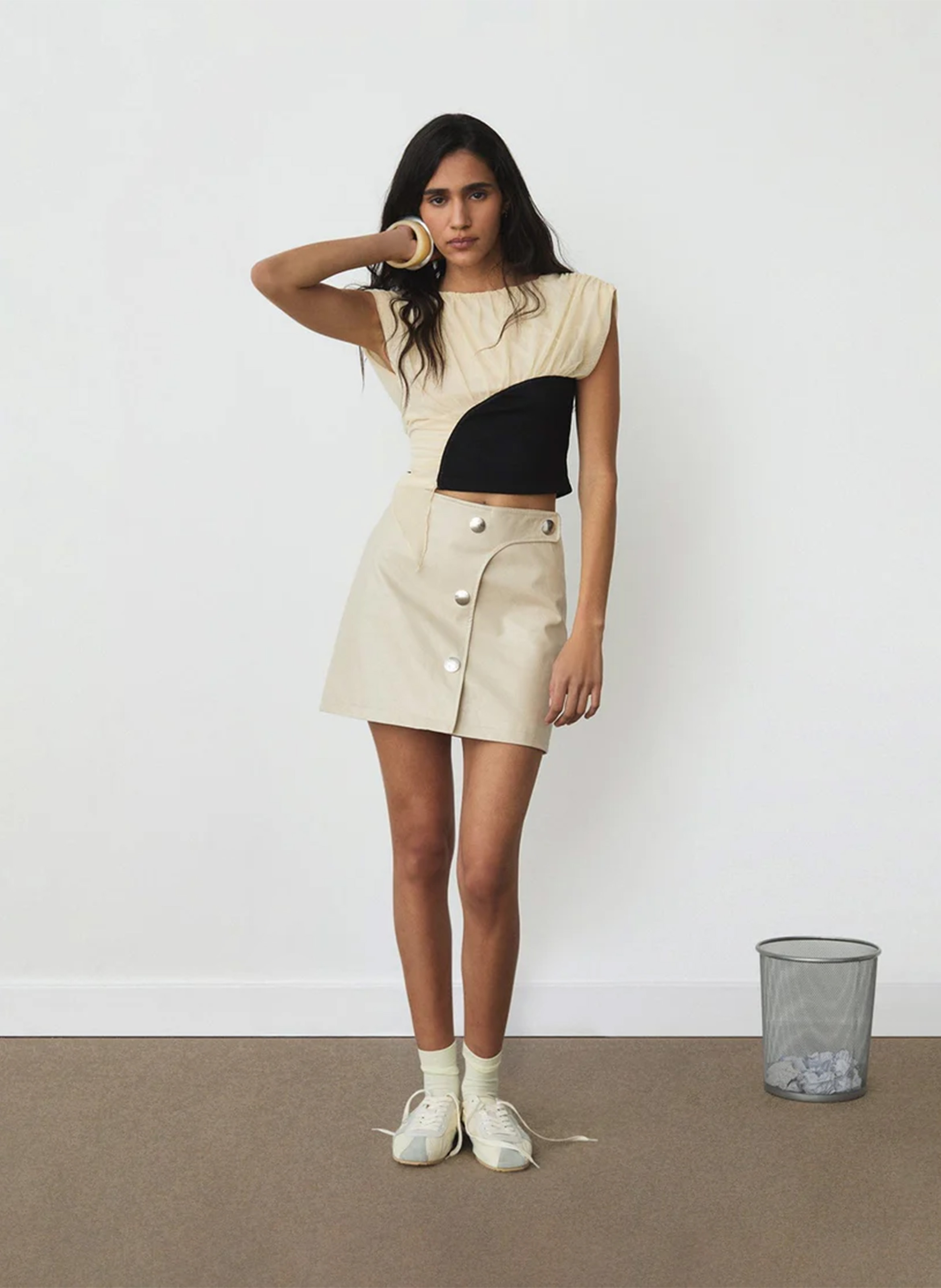 Two-tone open-back top LAAGAM Beige