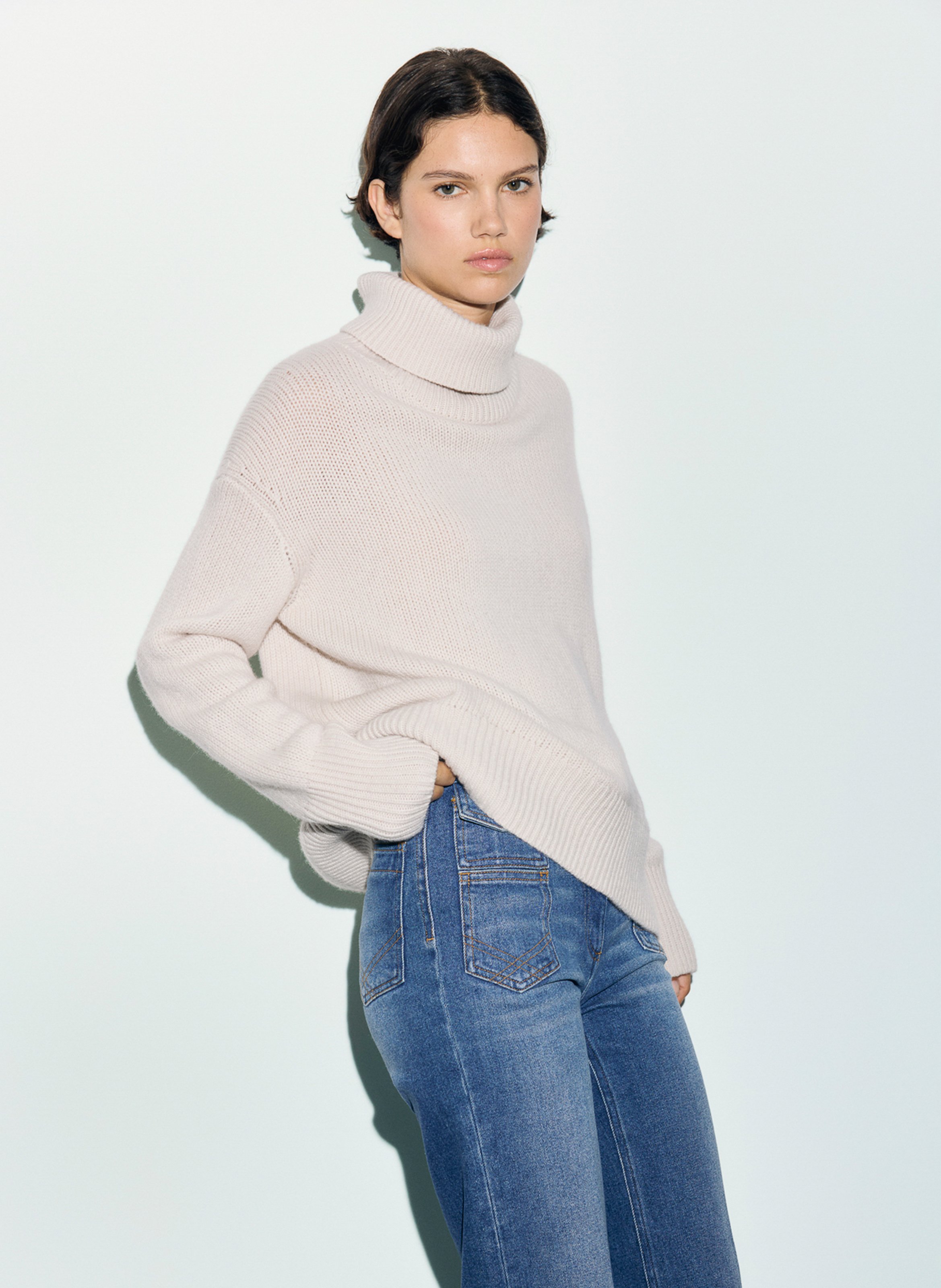 Straight cashmere turtleneck sweater GERARD DAREL Beige