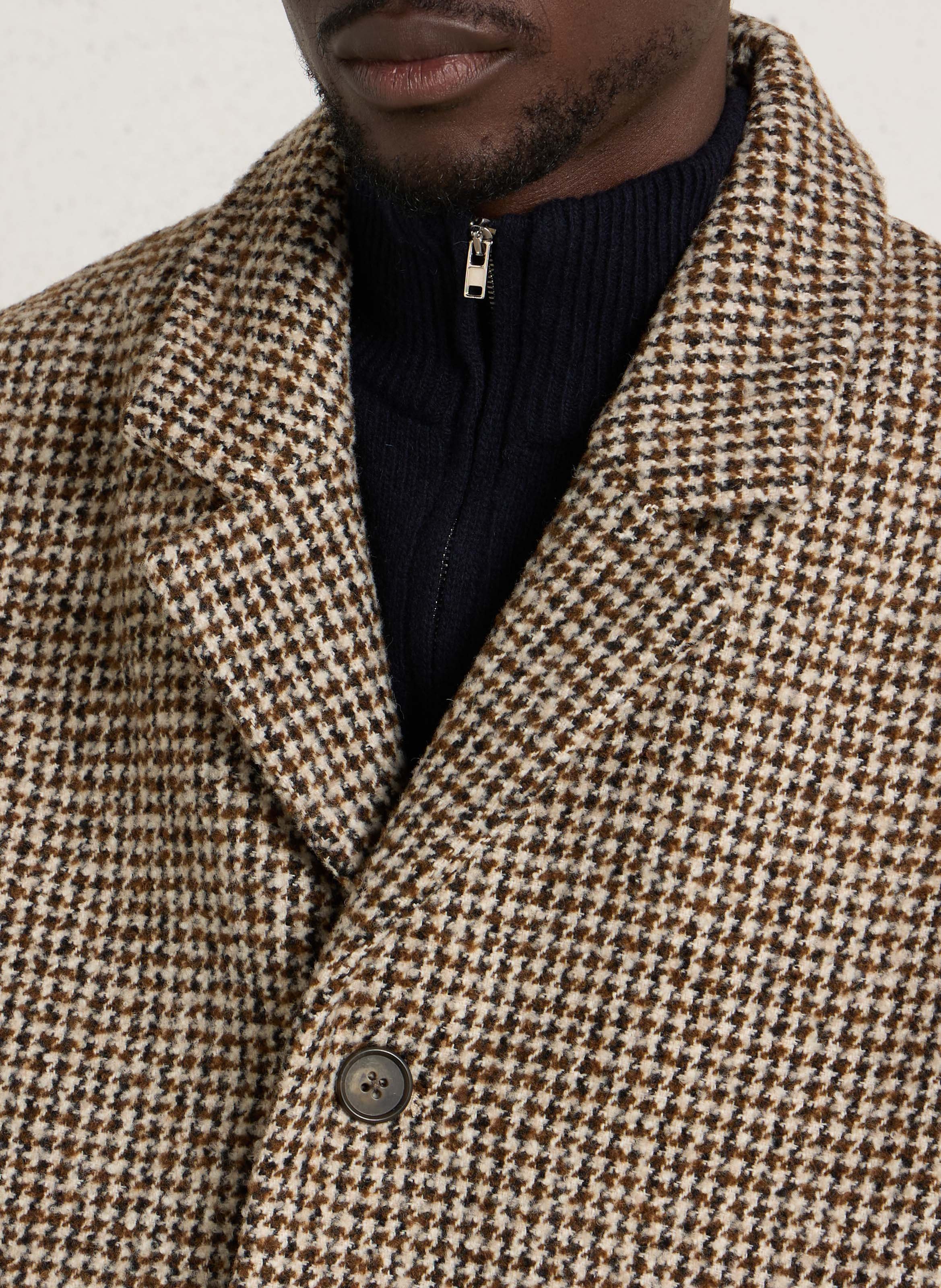 Gerade geschnittener Mantel mit klassischem Kragen CASUAL FRIDAY Beige