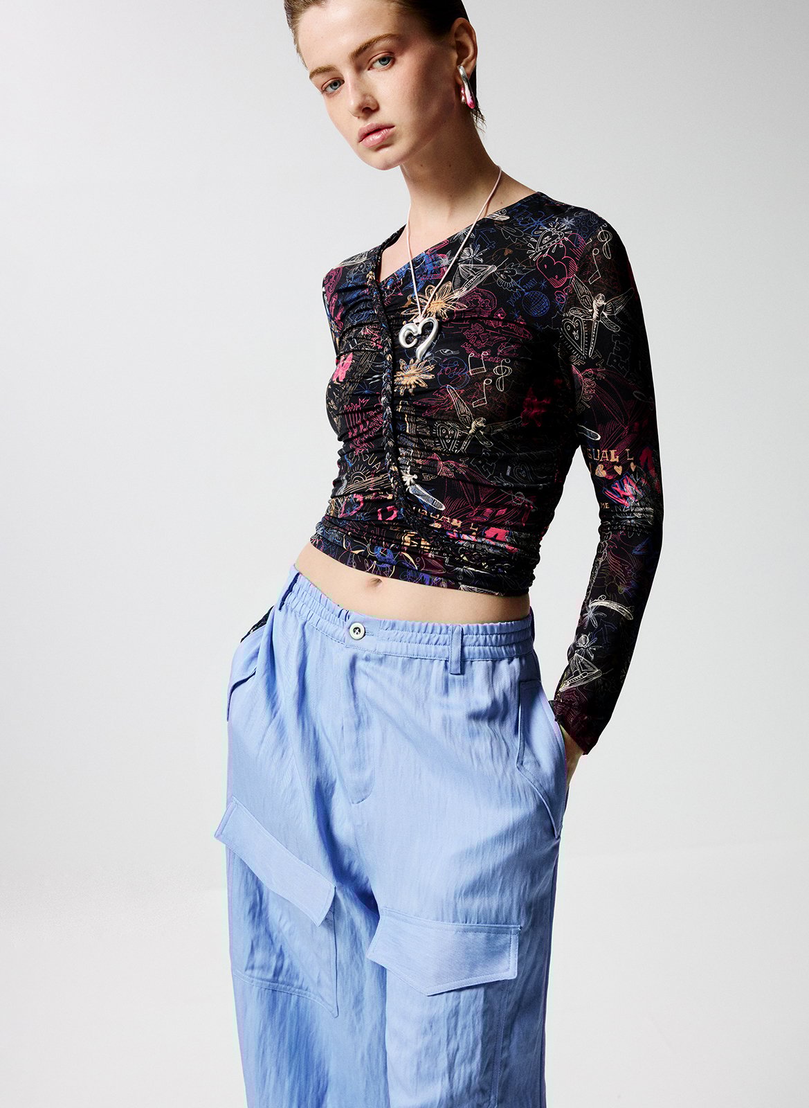 Tee-shirt froncé à imprimé graffiti DESIGUAL Noir