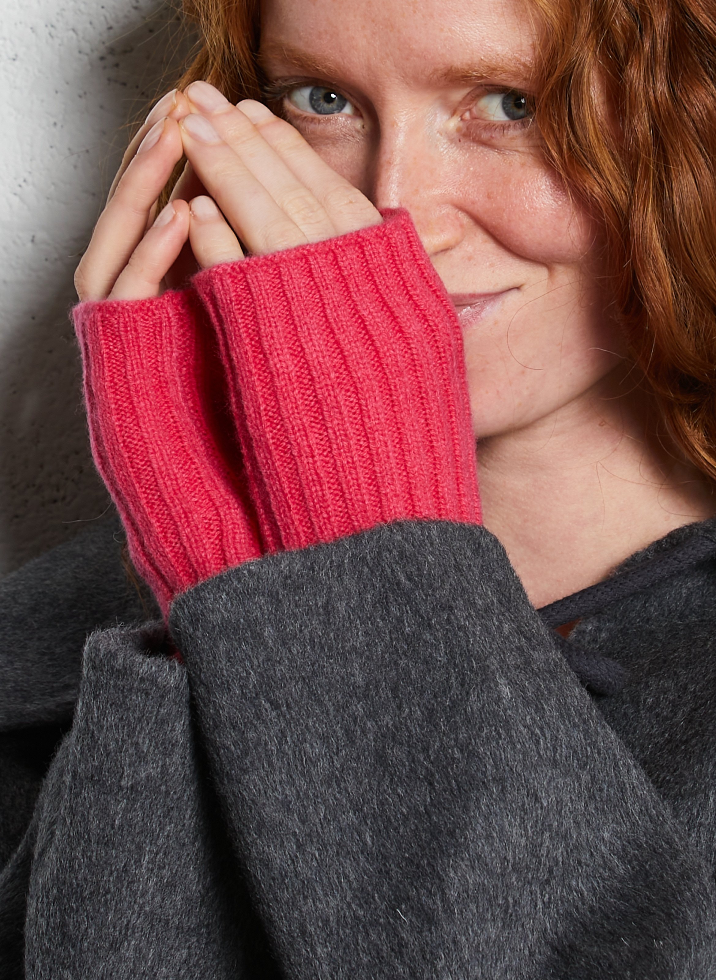 Wool fingerless gloves BELLA JONES Pink