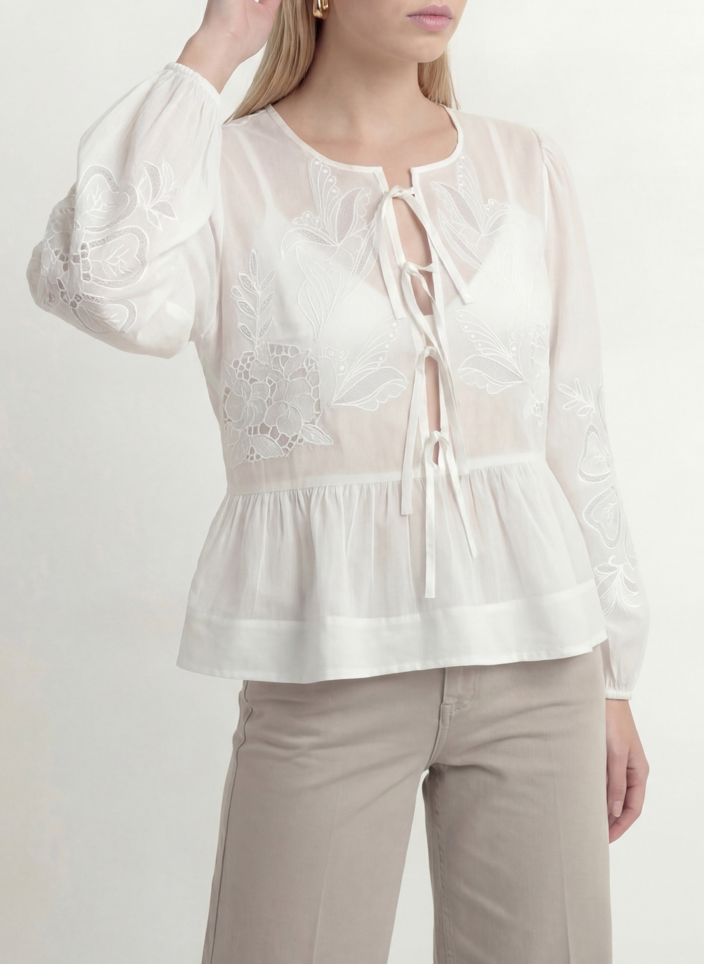 Gerade geschnittene Bluse mit rundem Ausschnitt aus bestickter Baumwolle KOOKAI Weiss