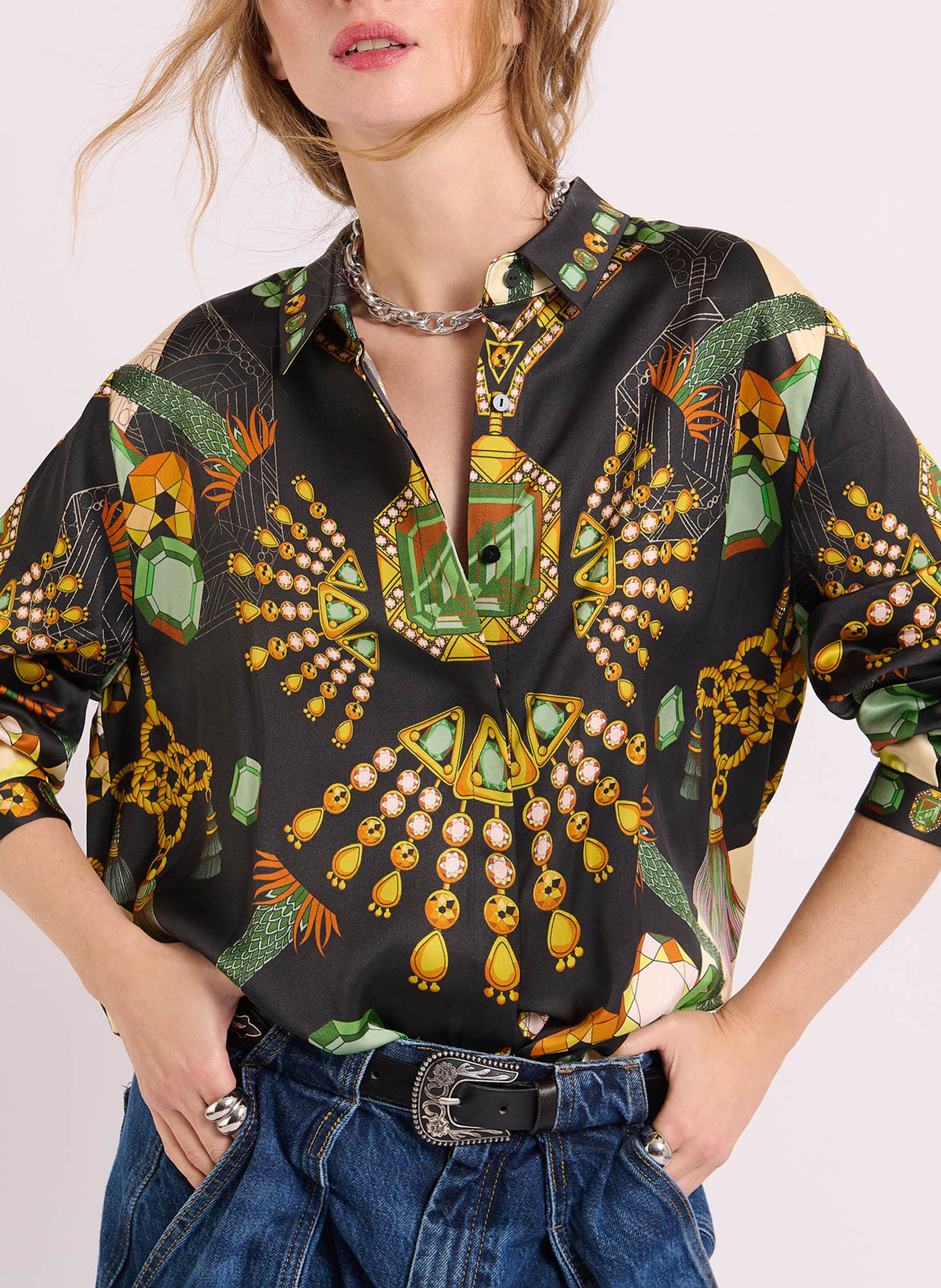 Chemise col classique imprimée WILD