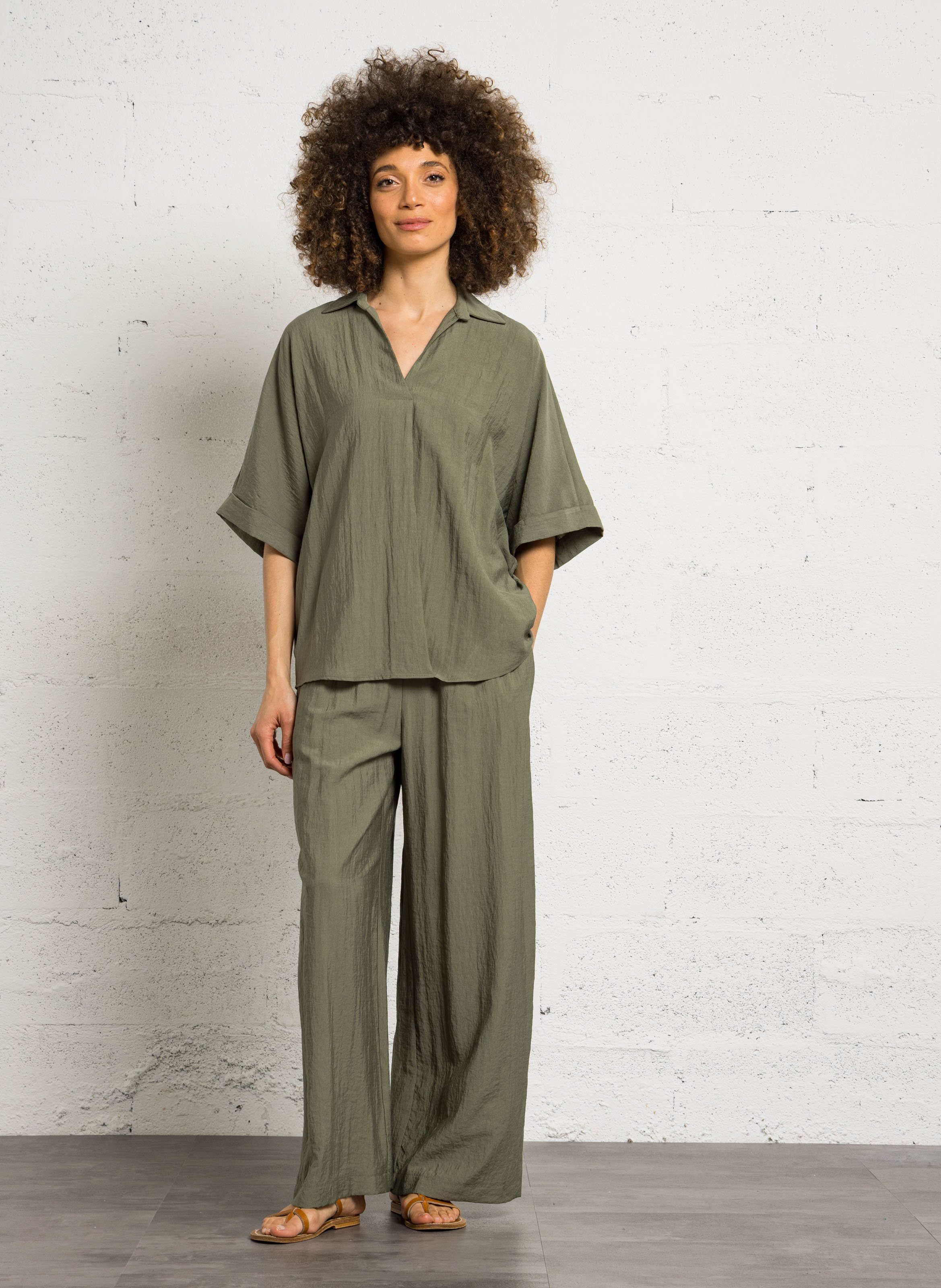 Pantalon large PLEASE Vert