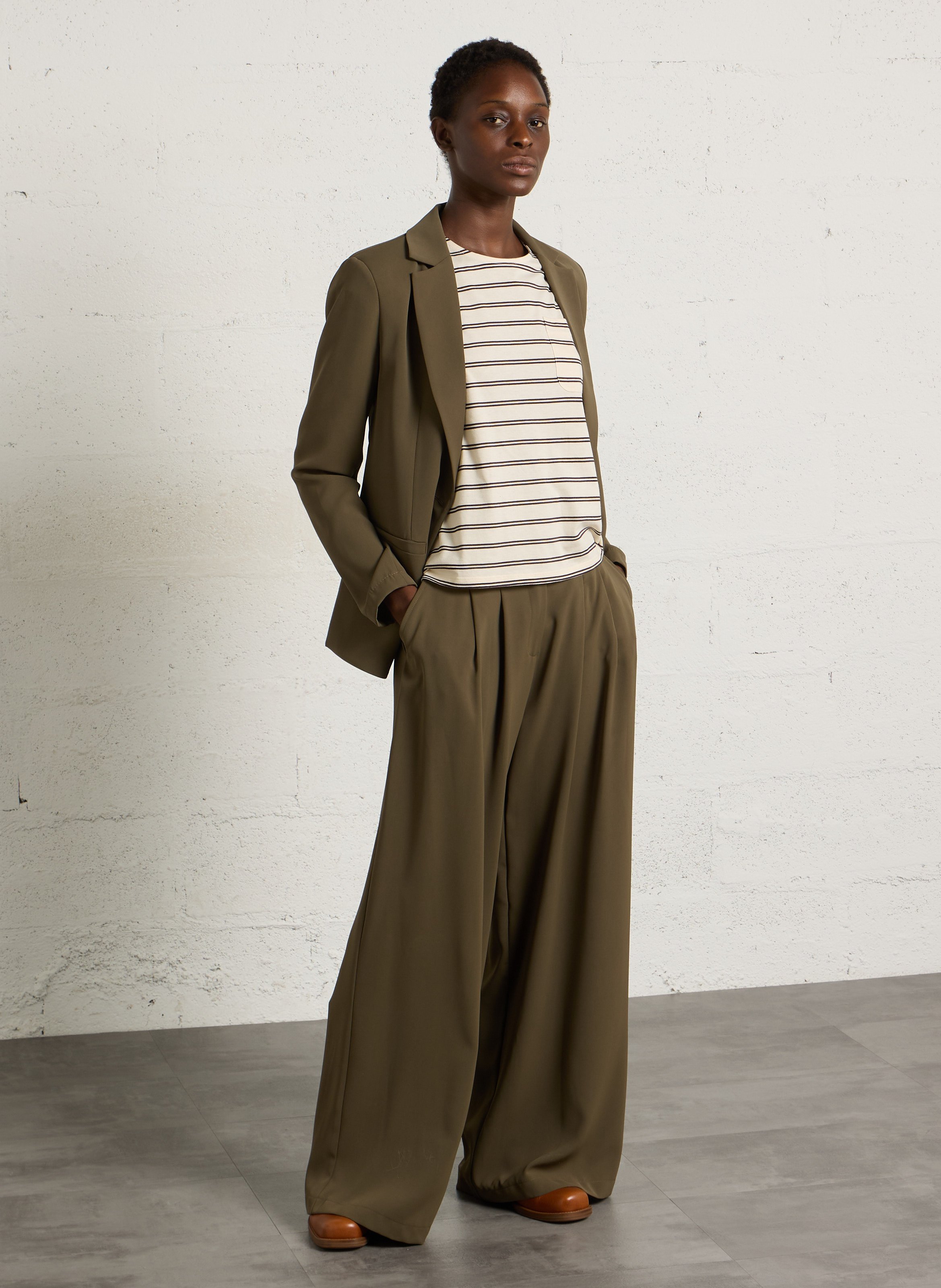 Weite Bundfaltenhose PLEASE Khaki