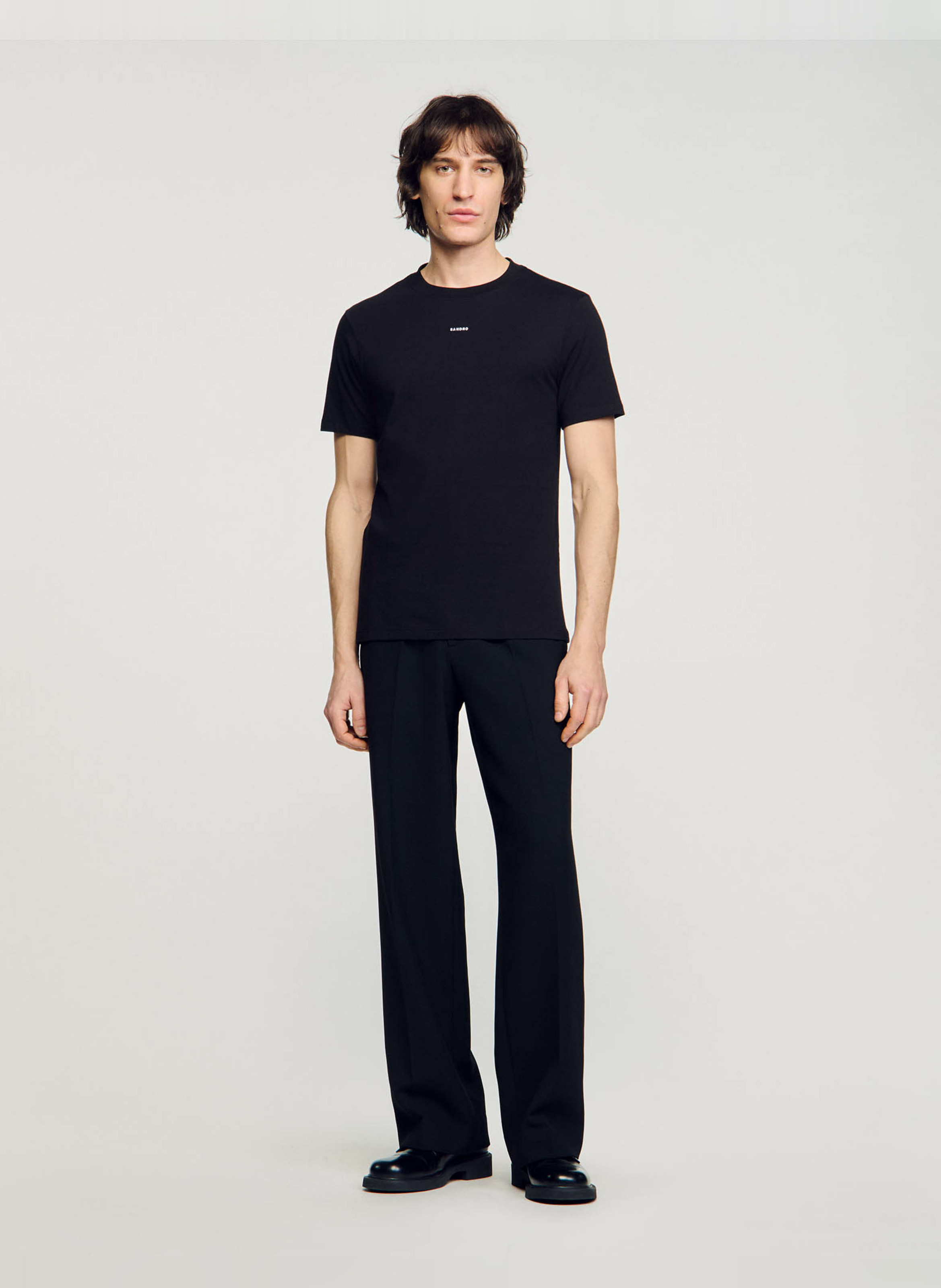 Recht, katoenen T-shirt met ronde hals SANDRO Zwart