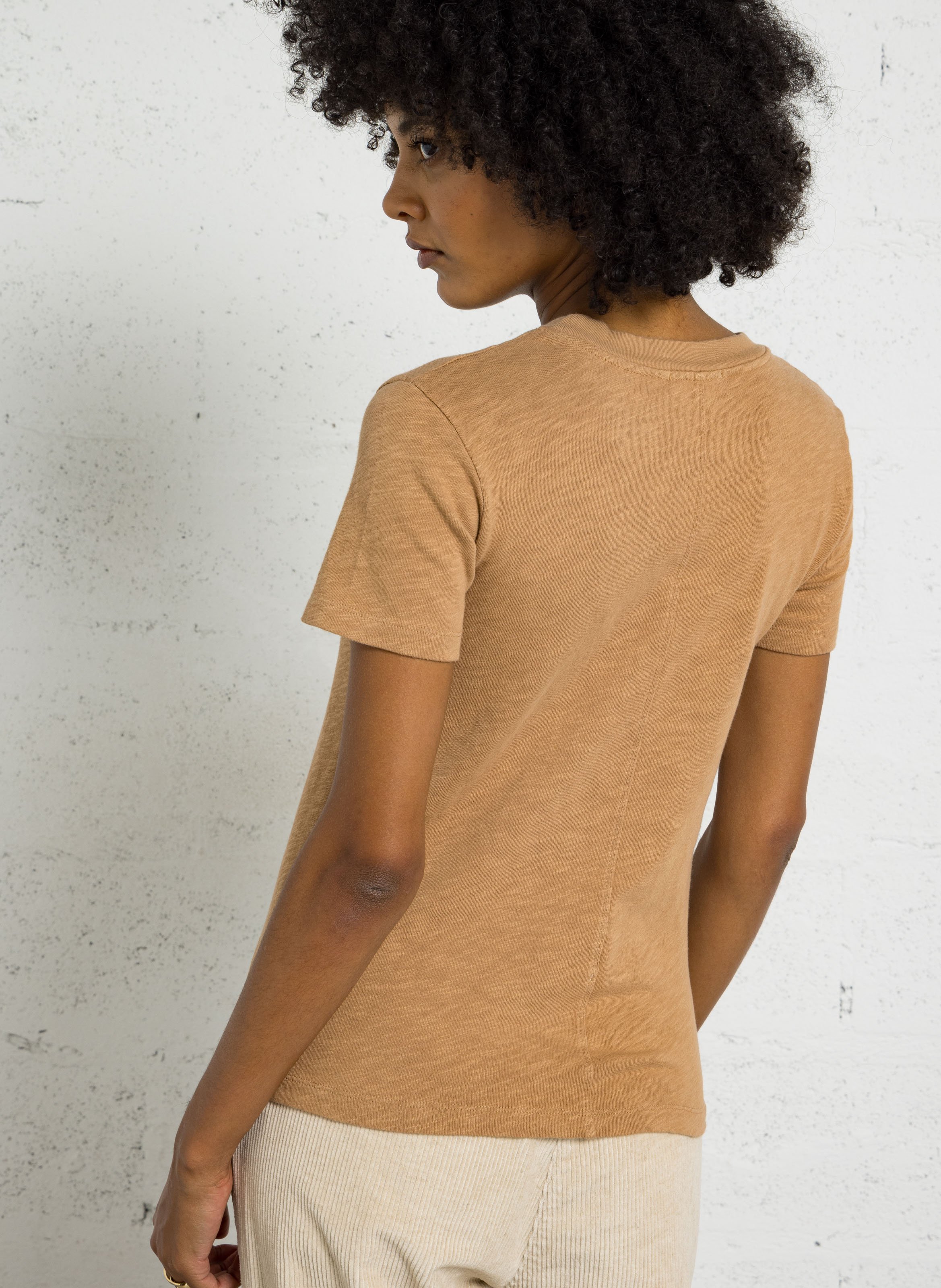 Recht, katoenen T-shirt met ronde hals AMERICAN VINTAGE Bruin