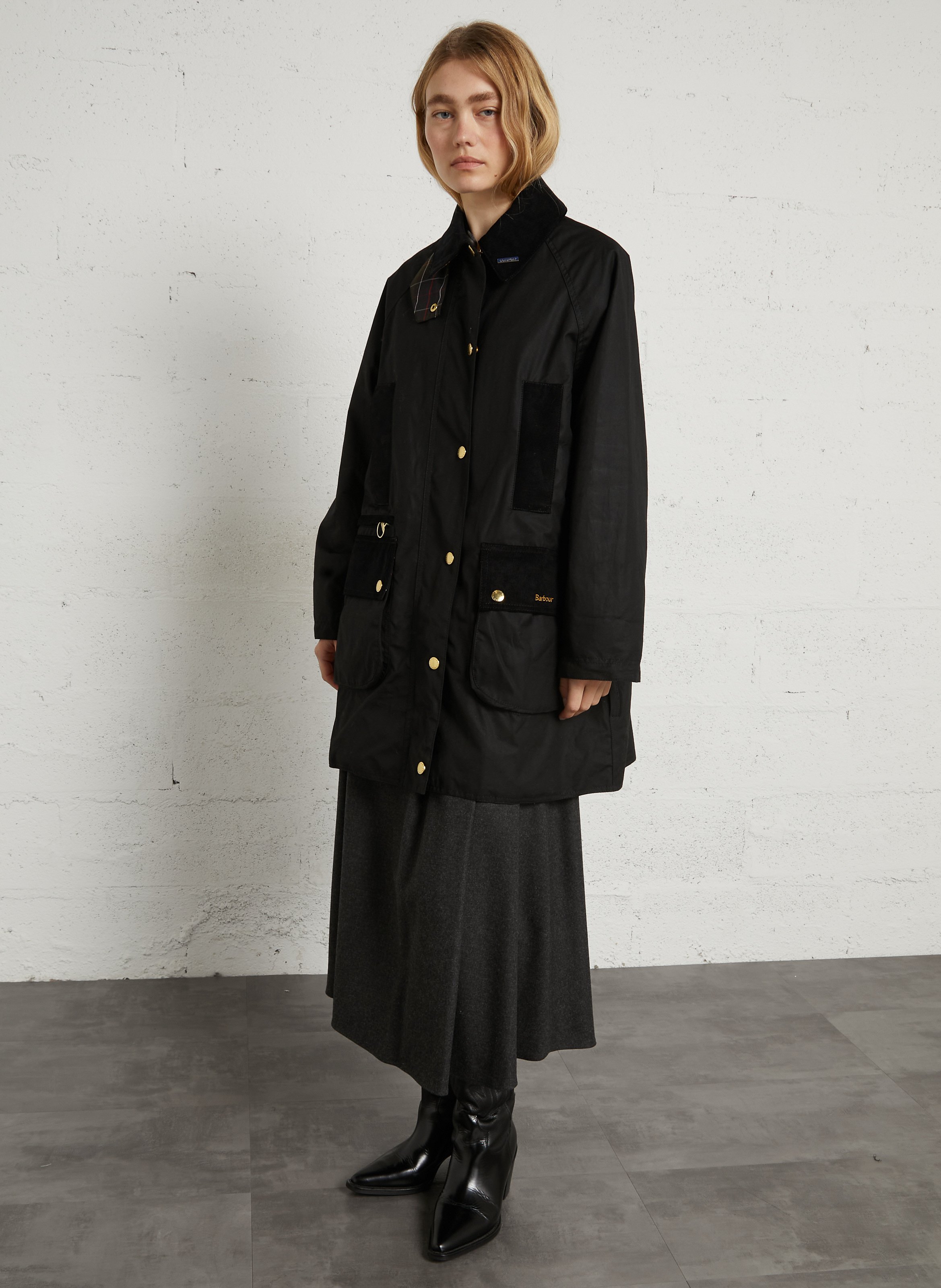 Mittel-langer Mantel mit geripptem Kragen aus Baumwolle BARBOUR Schwarz
