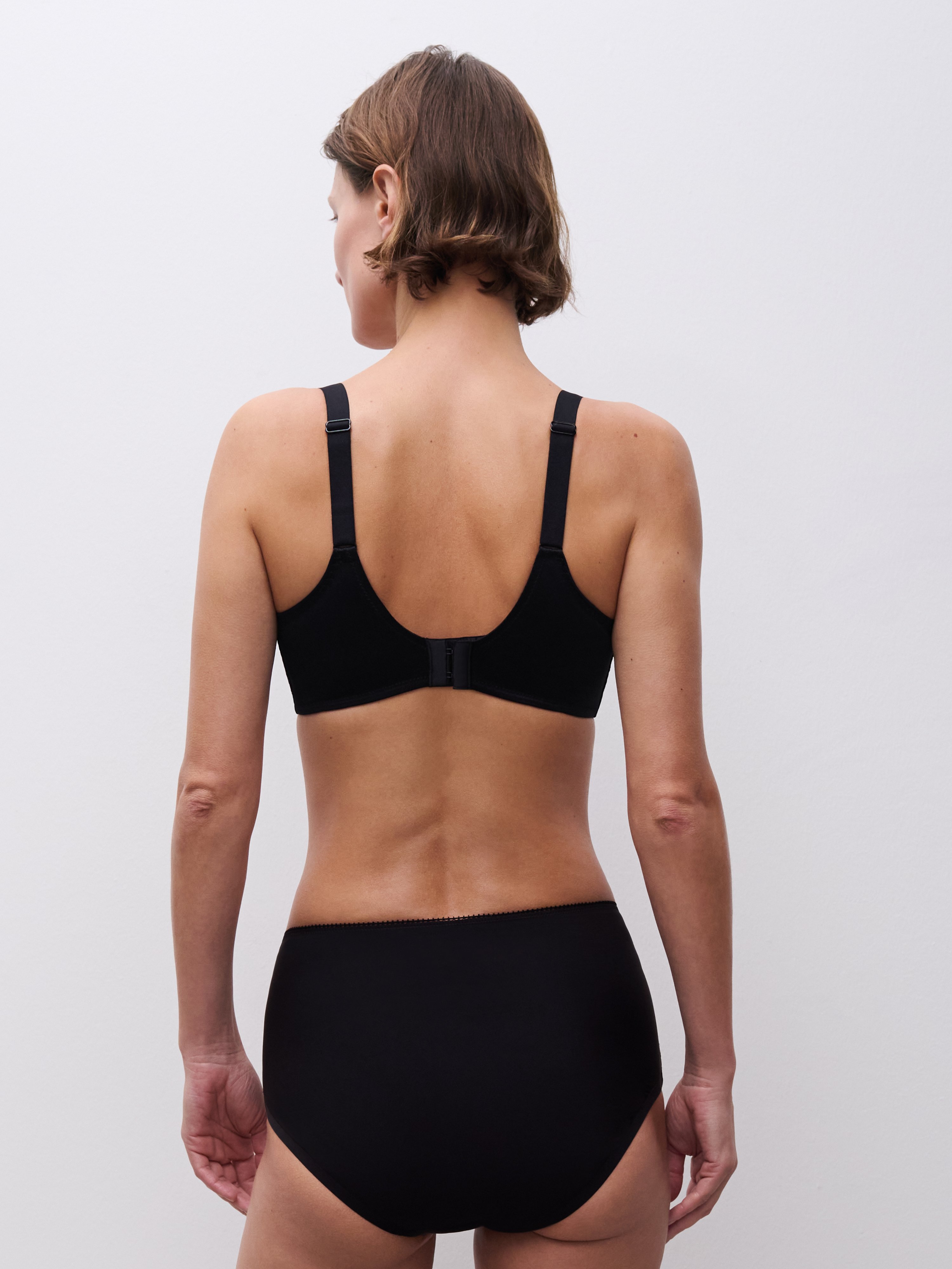 Full-cup bra CHANTELLE Black