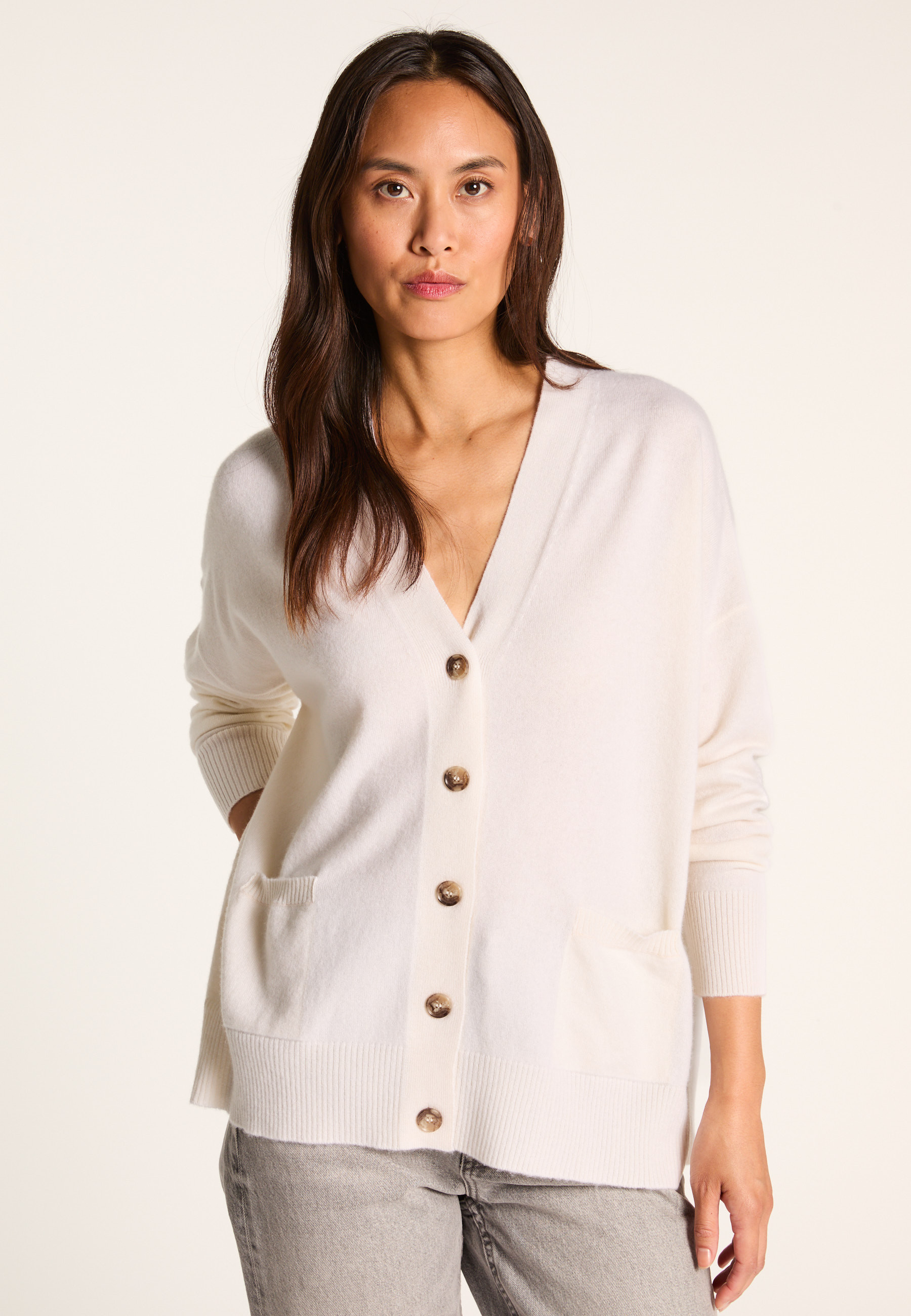 Buttoned cashmere cardigan MAISON MONTAGUT White