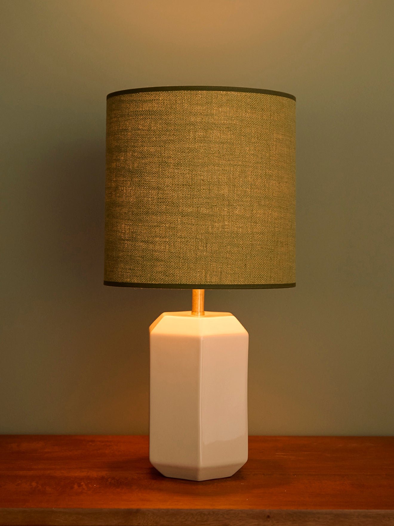 Seventies olive lampshade - small model victory CYRILLUS Green