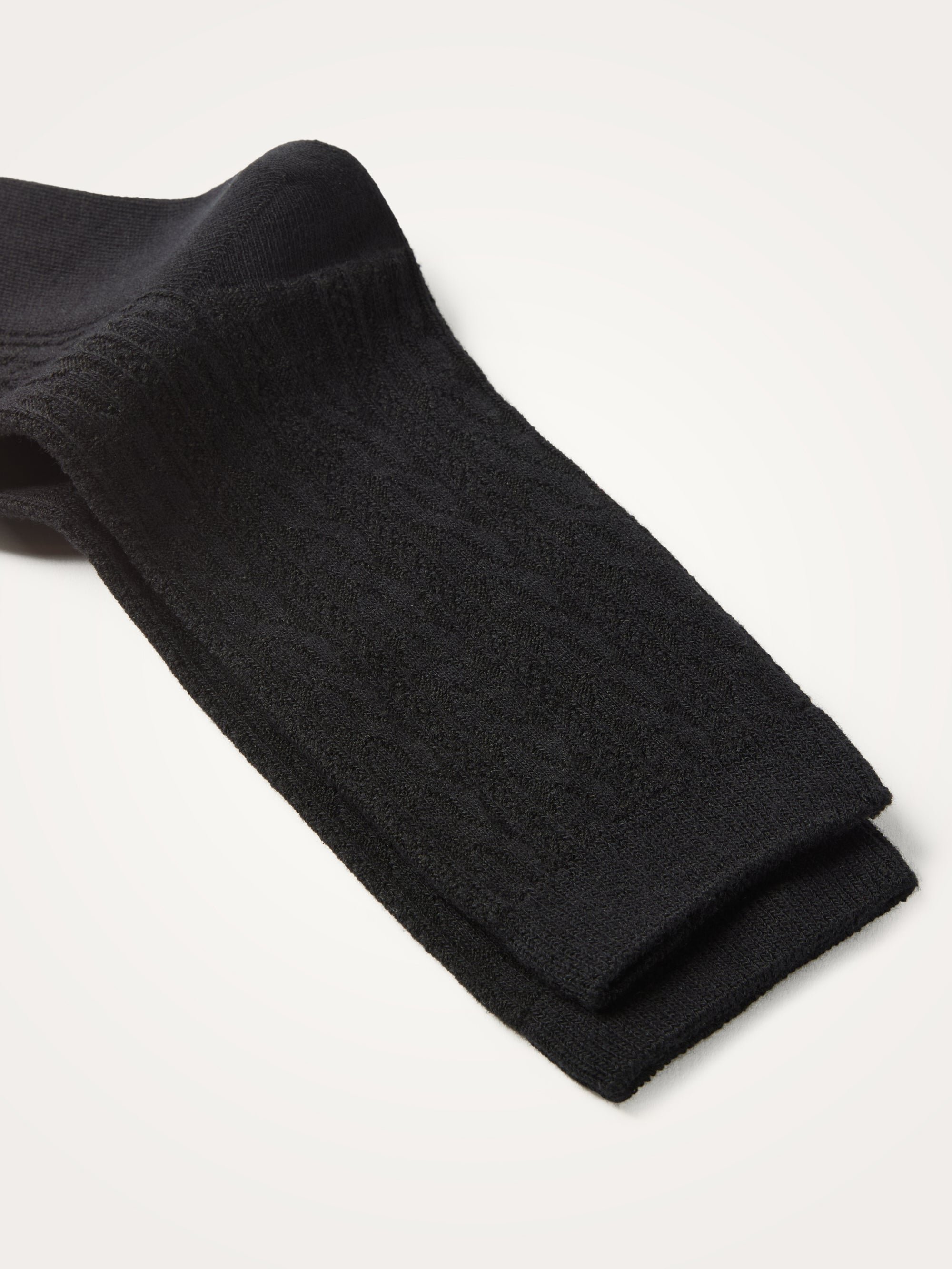 Ribbed Braided High Socks VANESSA WU Black