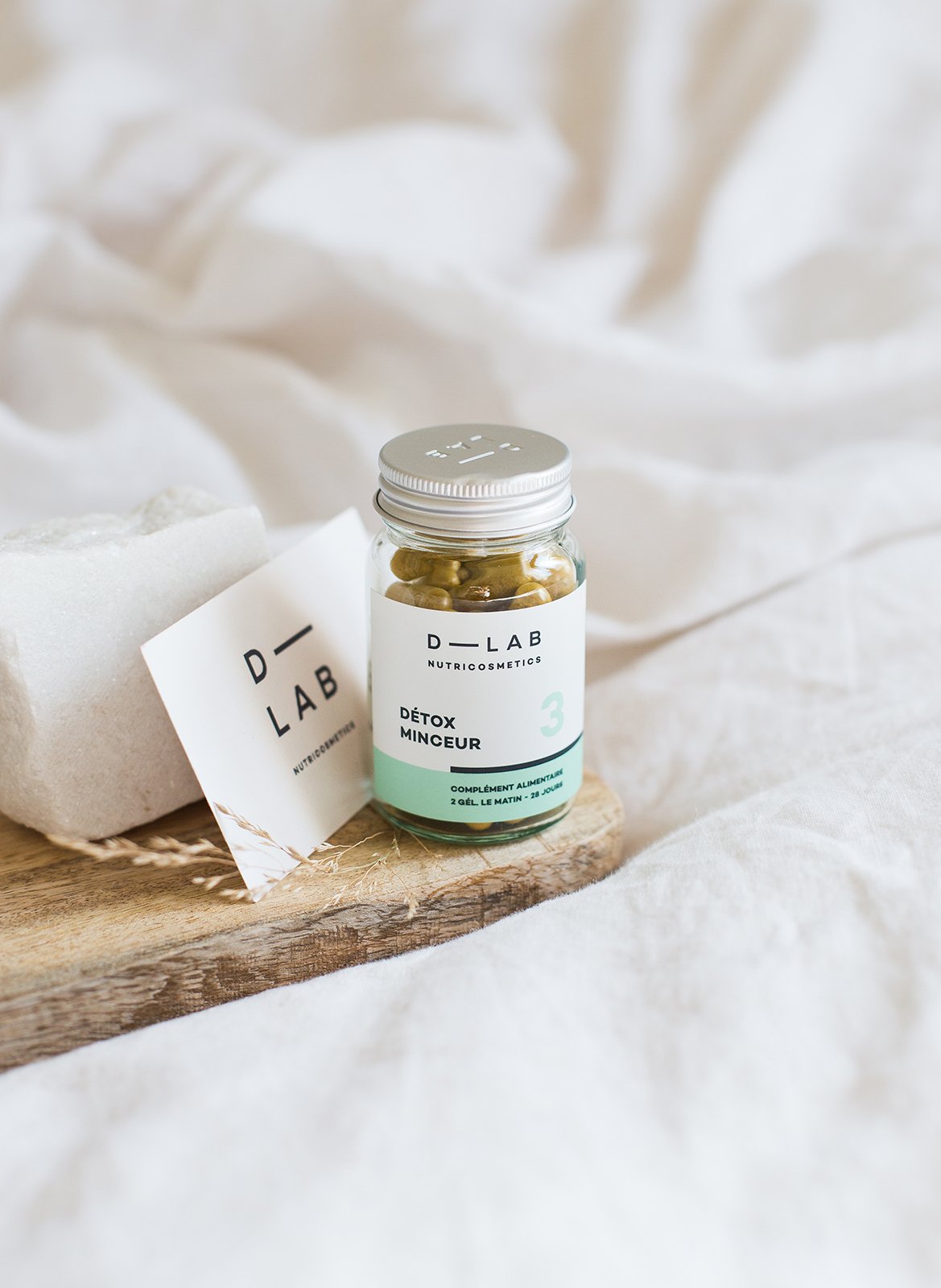 Détox Minceur - Entgiftungskomplex zur Förderung des Fettabbaus D-LAB NUTRICOSMETICS No color