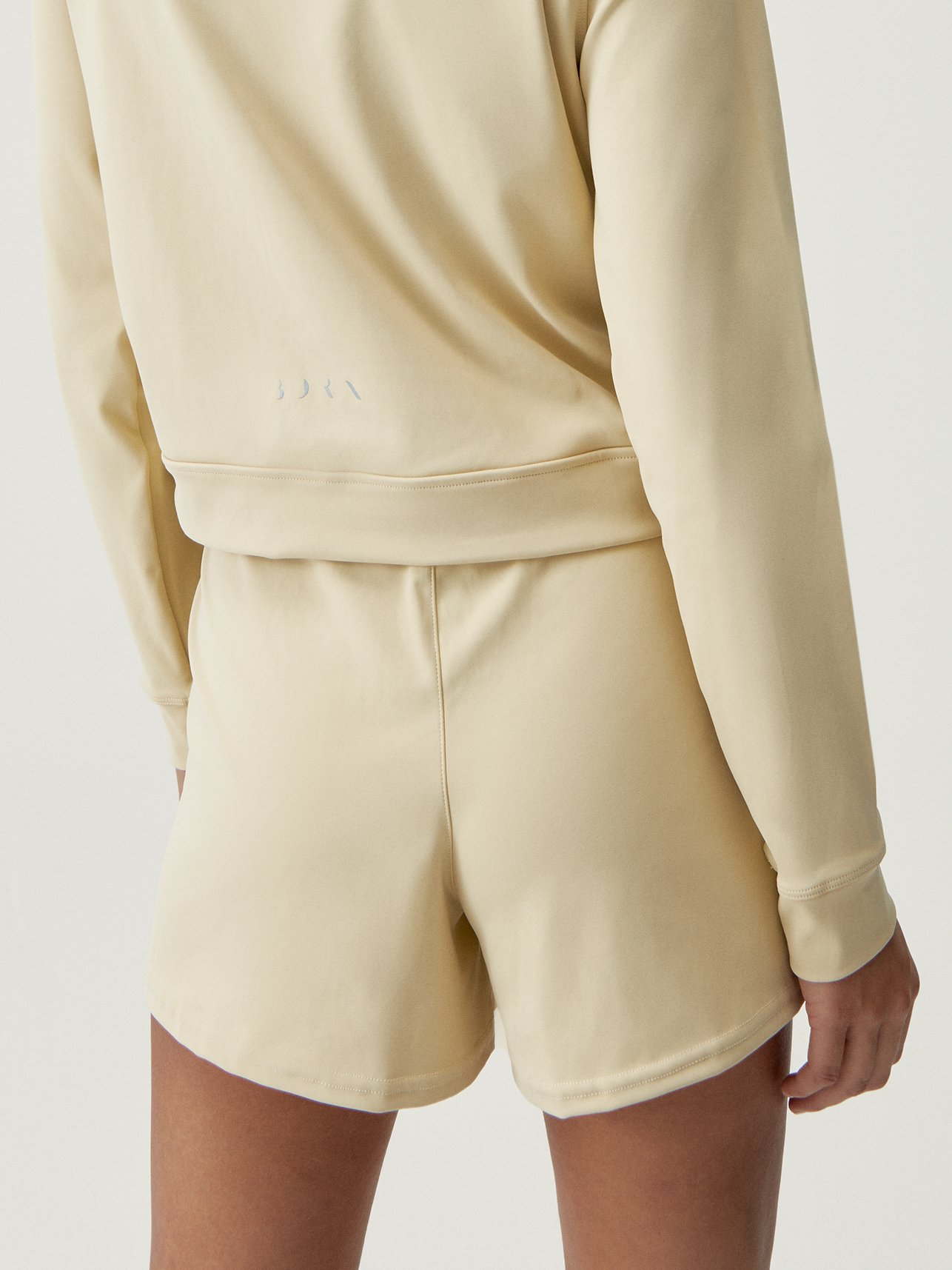 Short sport women&#039;s cyclist naoko BORN LIVING YOGA Beige