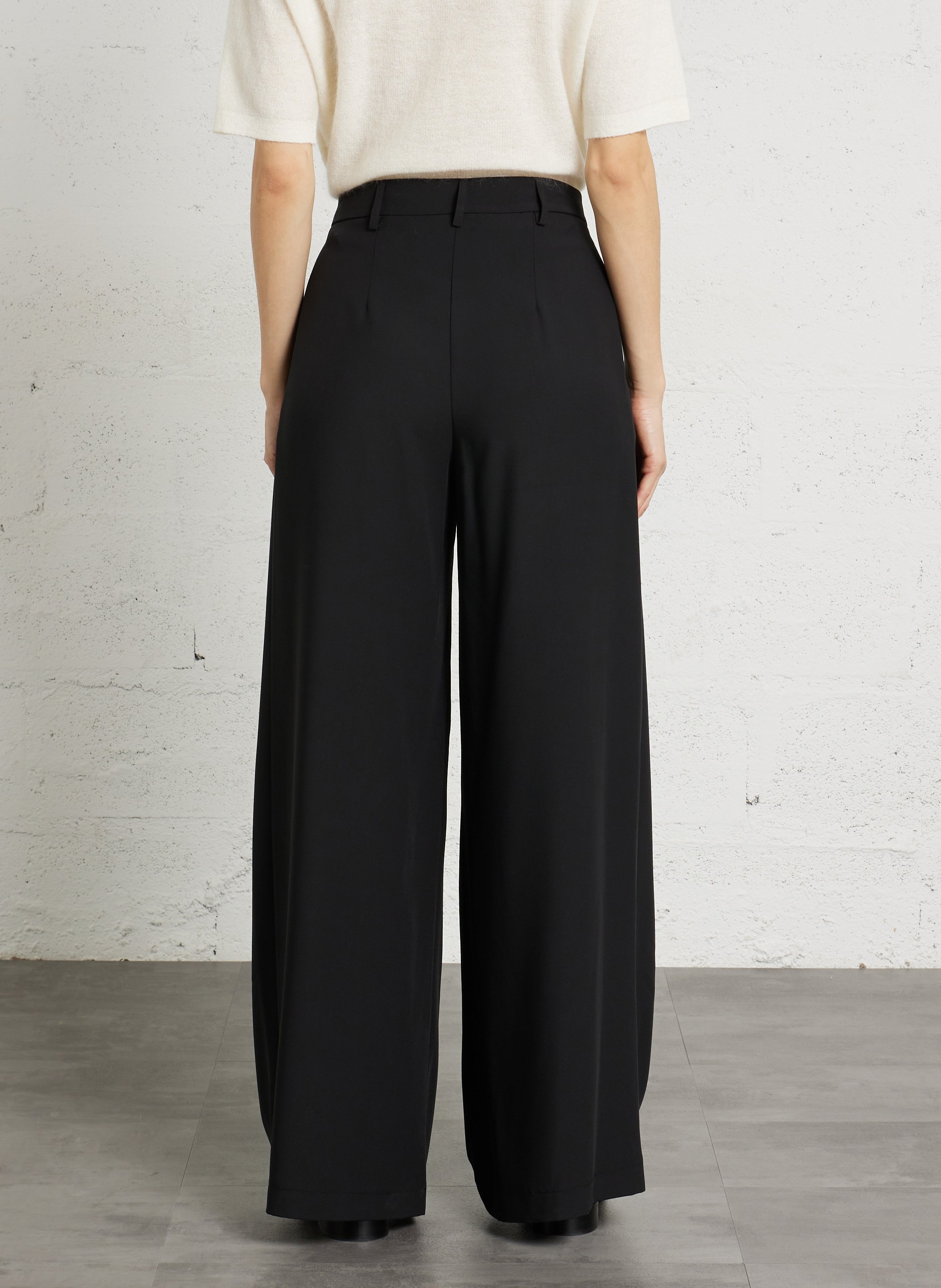 Pantalon palazzo uni à pinces PLEASE Noir