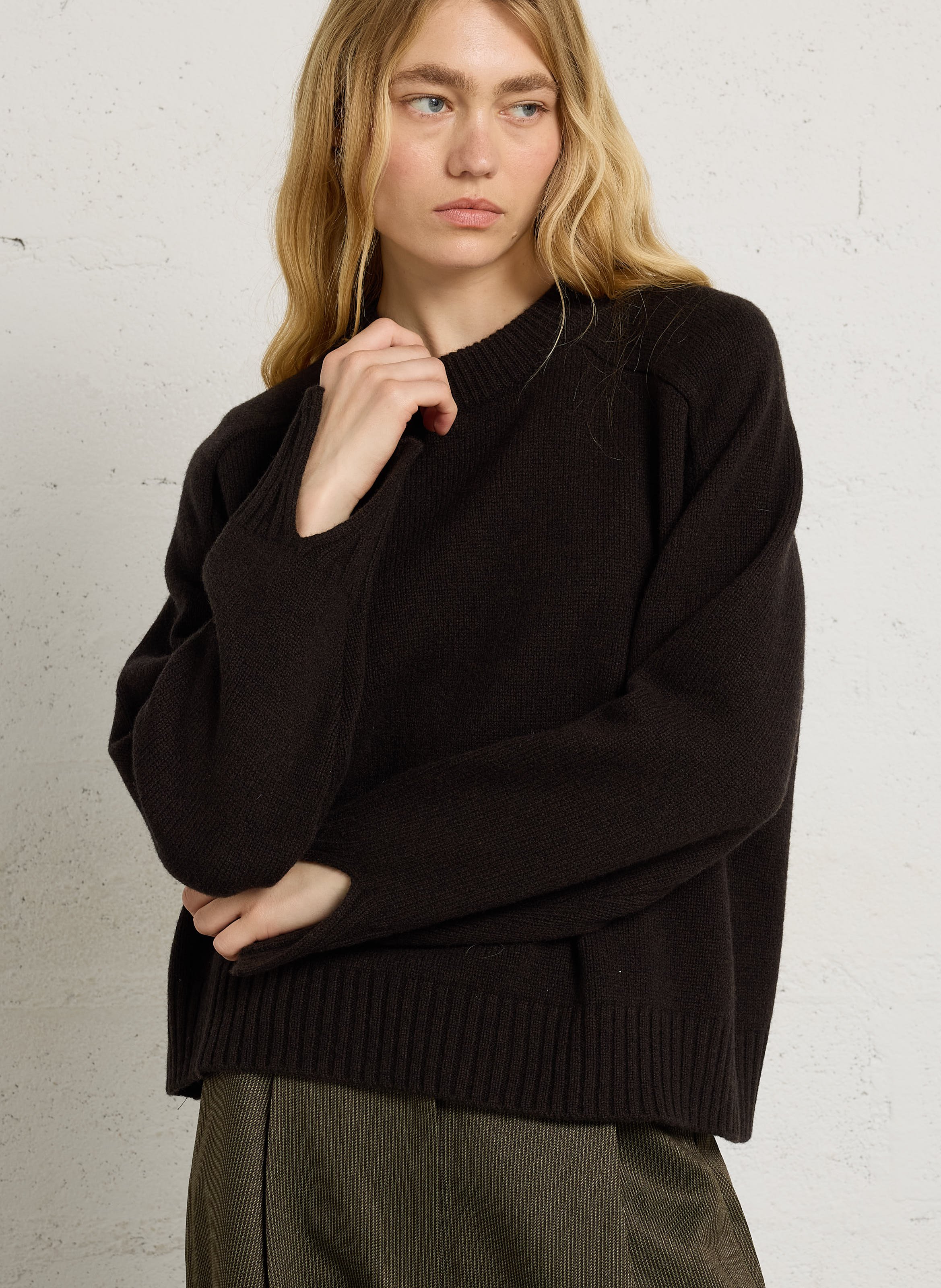 Round-neck wool sweater SOEUR Brown