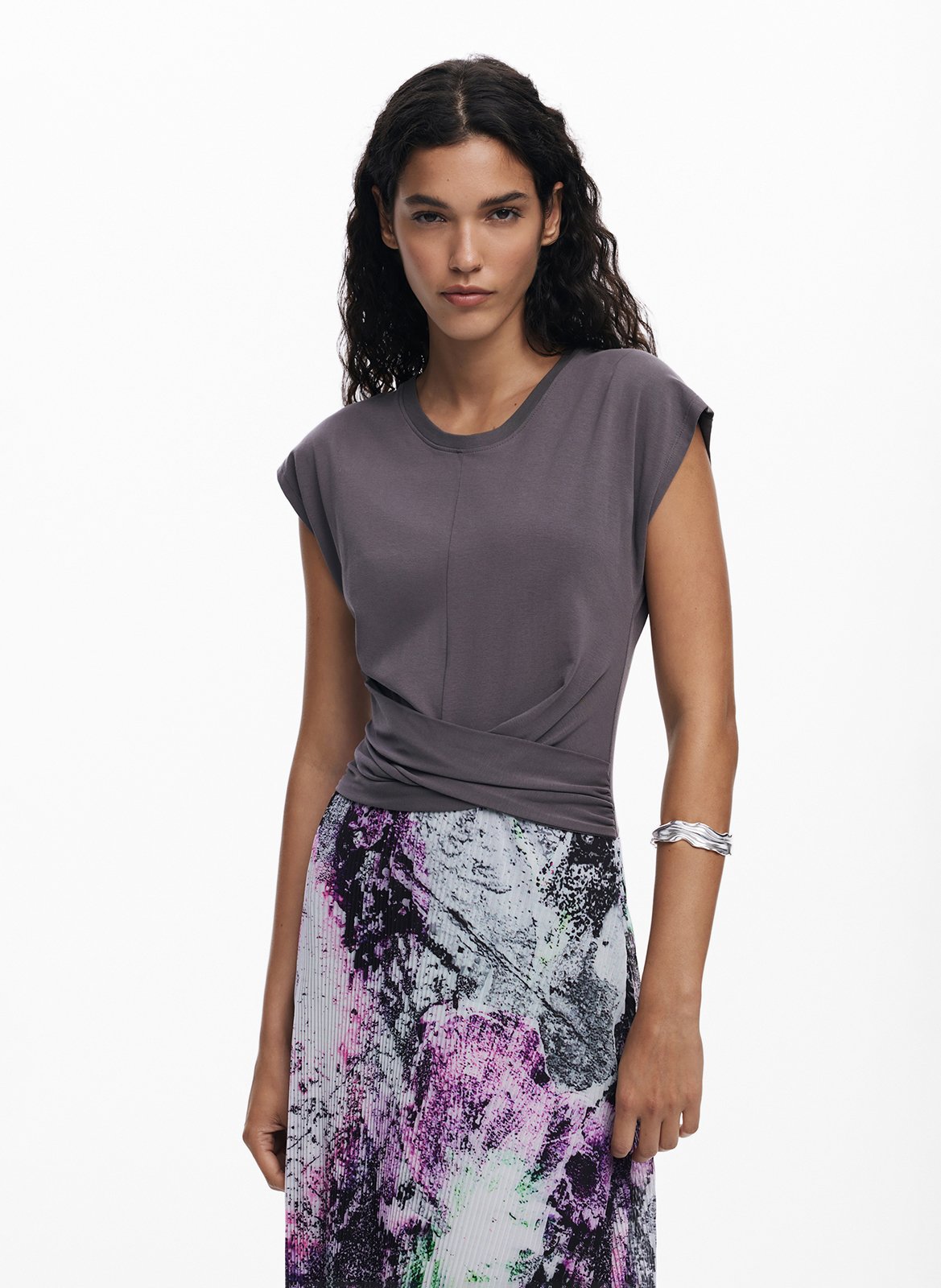 Robe courte col rond  DESIGUAL Noir