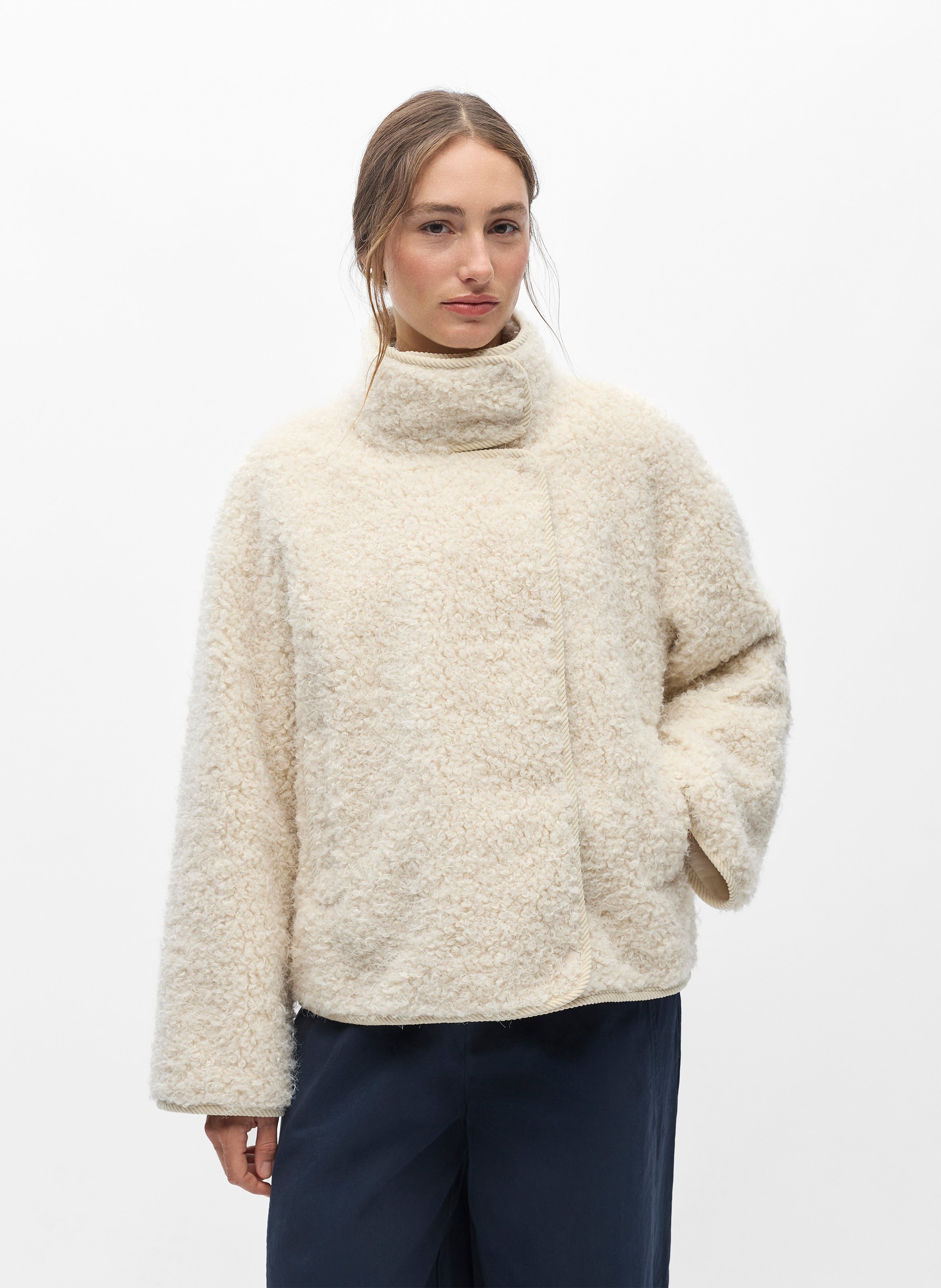 Jacke mit Sherpa-Effekt am Stehkragen OBJECT Beige