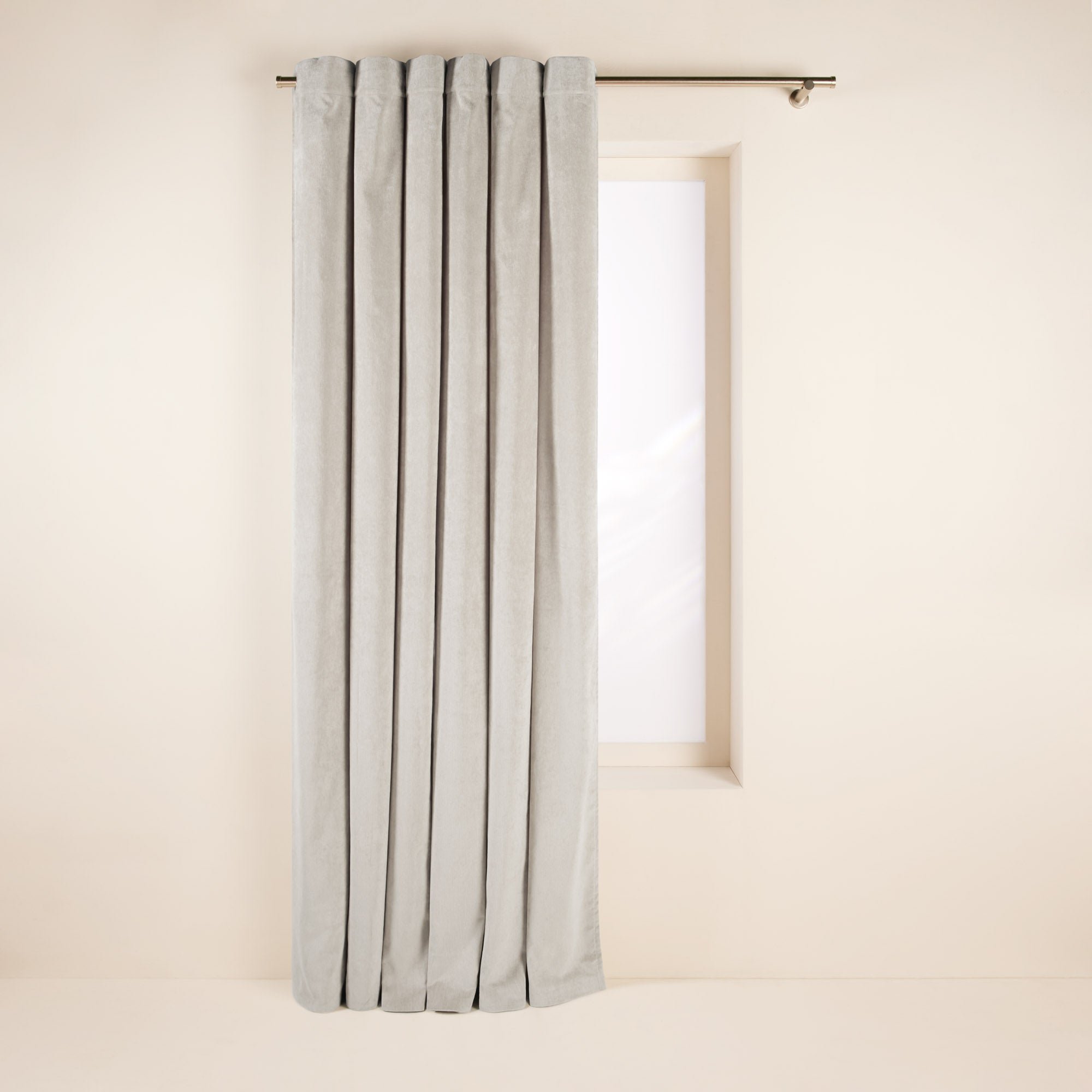 BAZYL - Curtain with eyelets MADURA