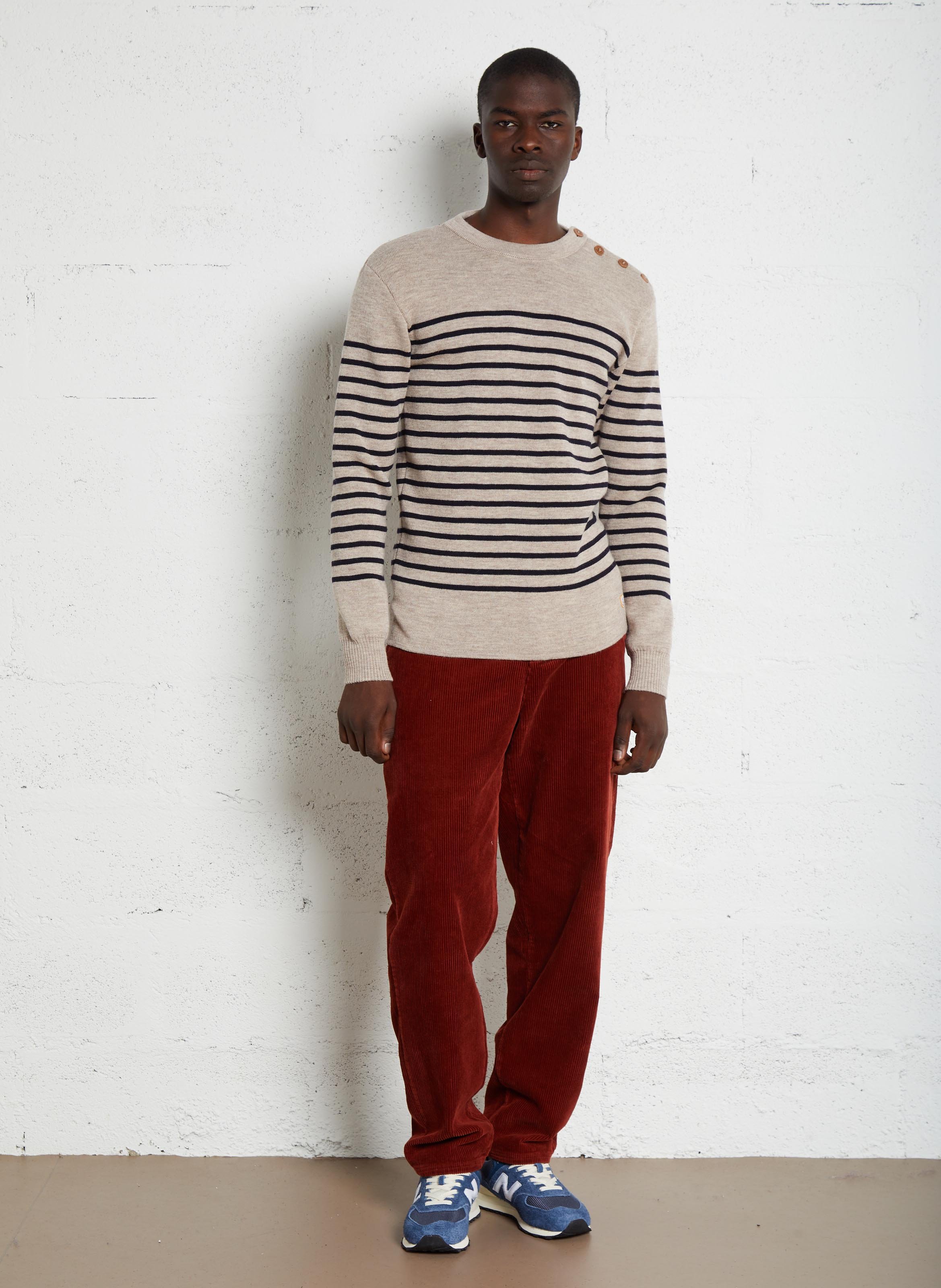 Corduroy carrot pants LES DEUX Red