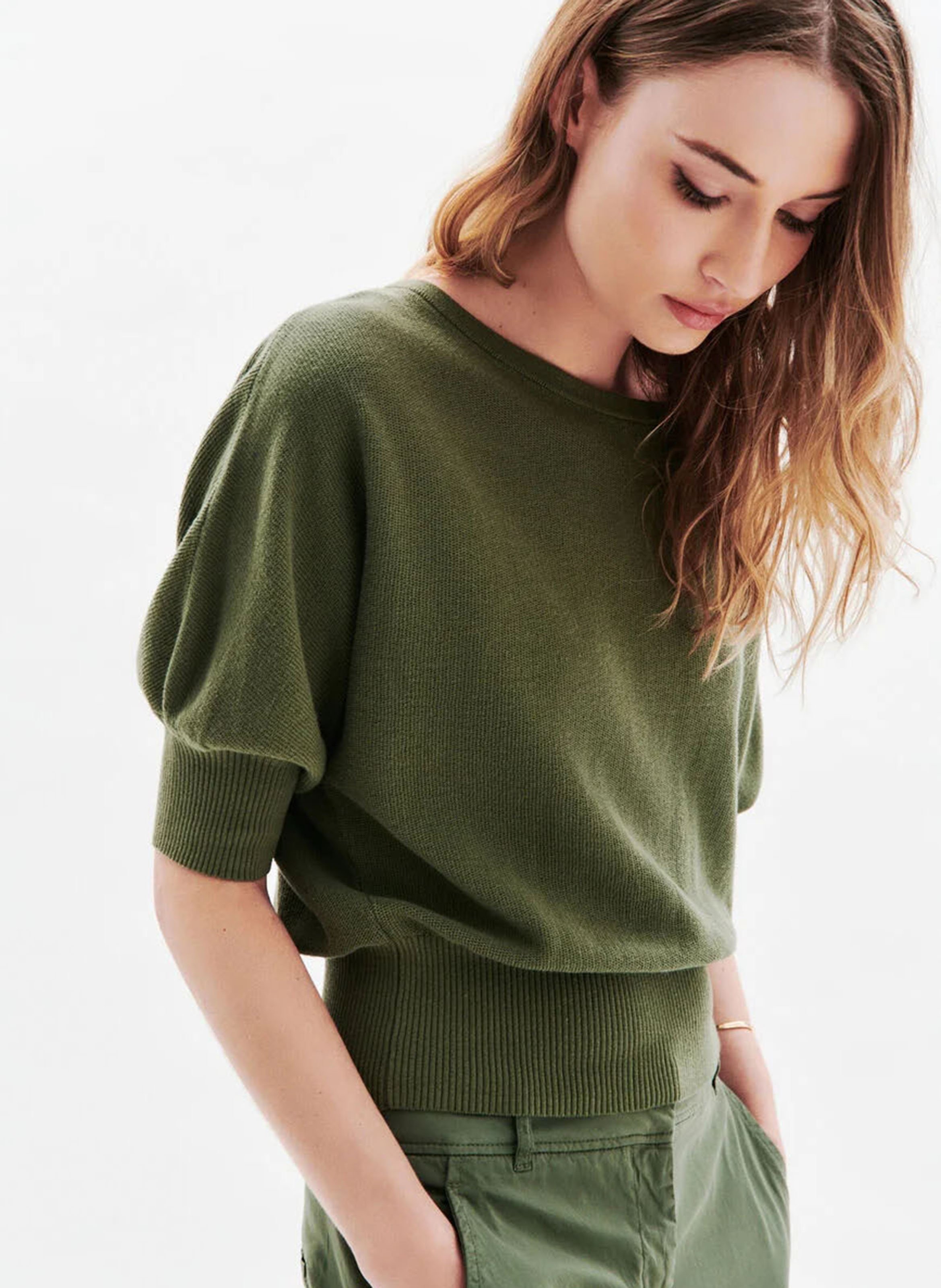 Oversize-Baumwollpullover mit U-Boot-Ausschnitt Grun