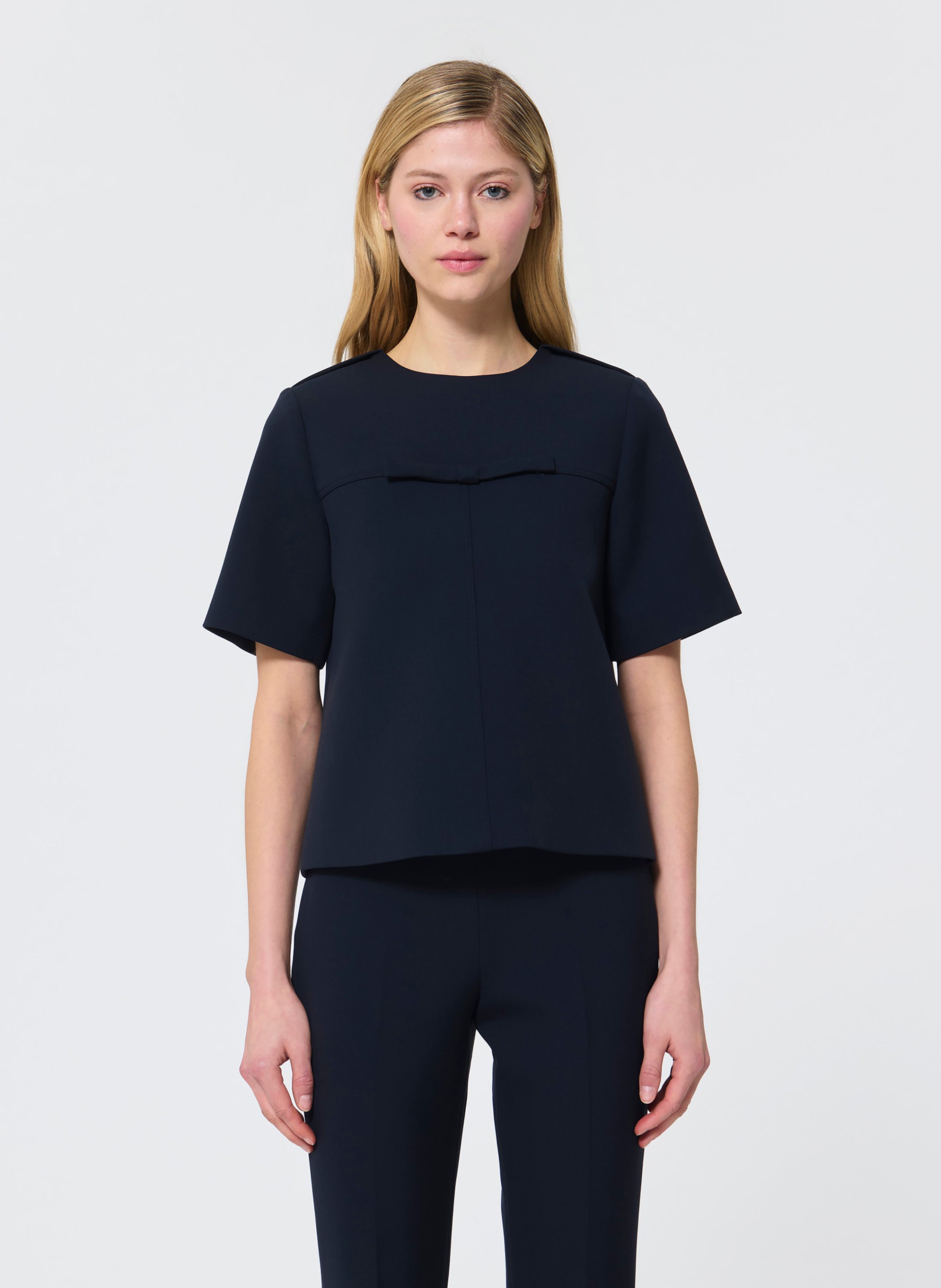 Gerader einfarbiger Top mit Schleife. TARA JARMON Blau