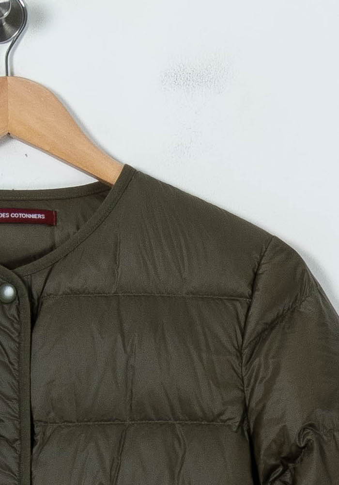 Lightweight quilted padded jacket with high neck COMPTOIR DES COTONNIERS - Seconde main Green
