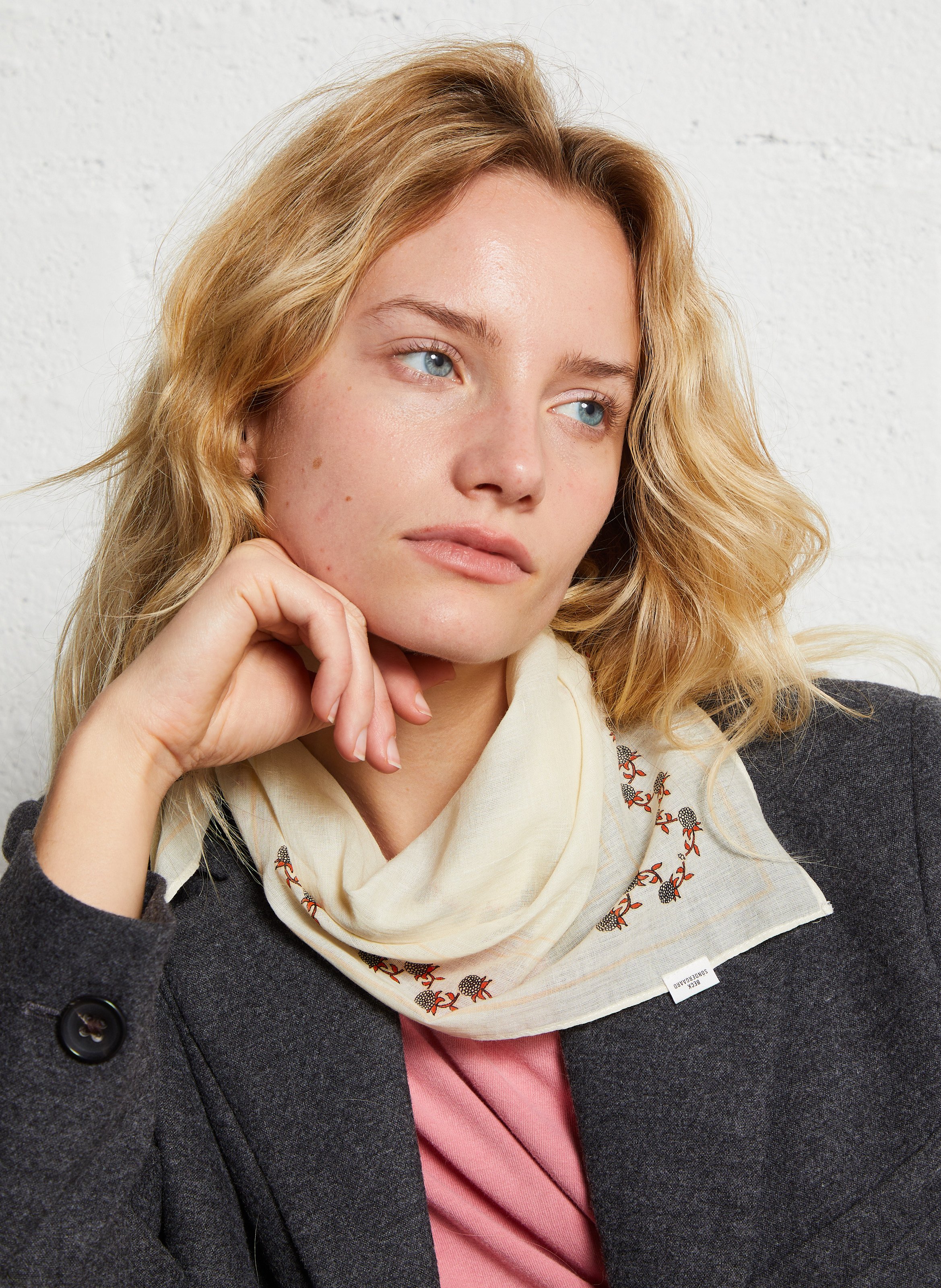 Quadratisches Baumwolltuch mit Muster BECKSONDERGAARD Weiss