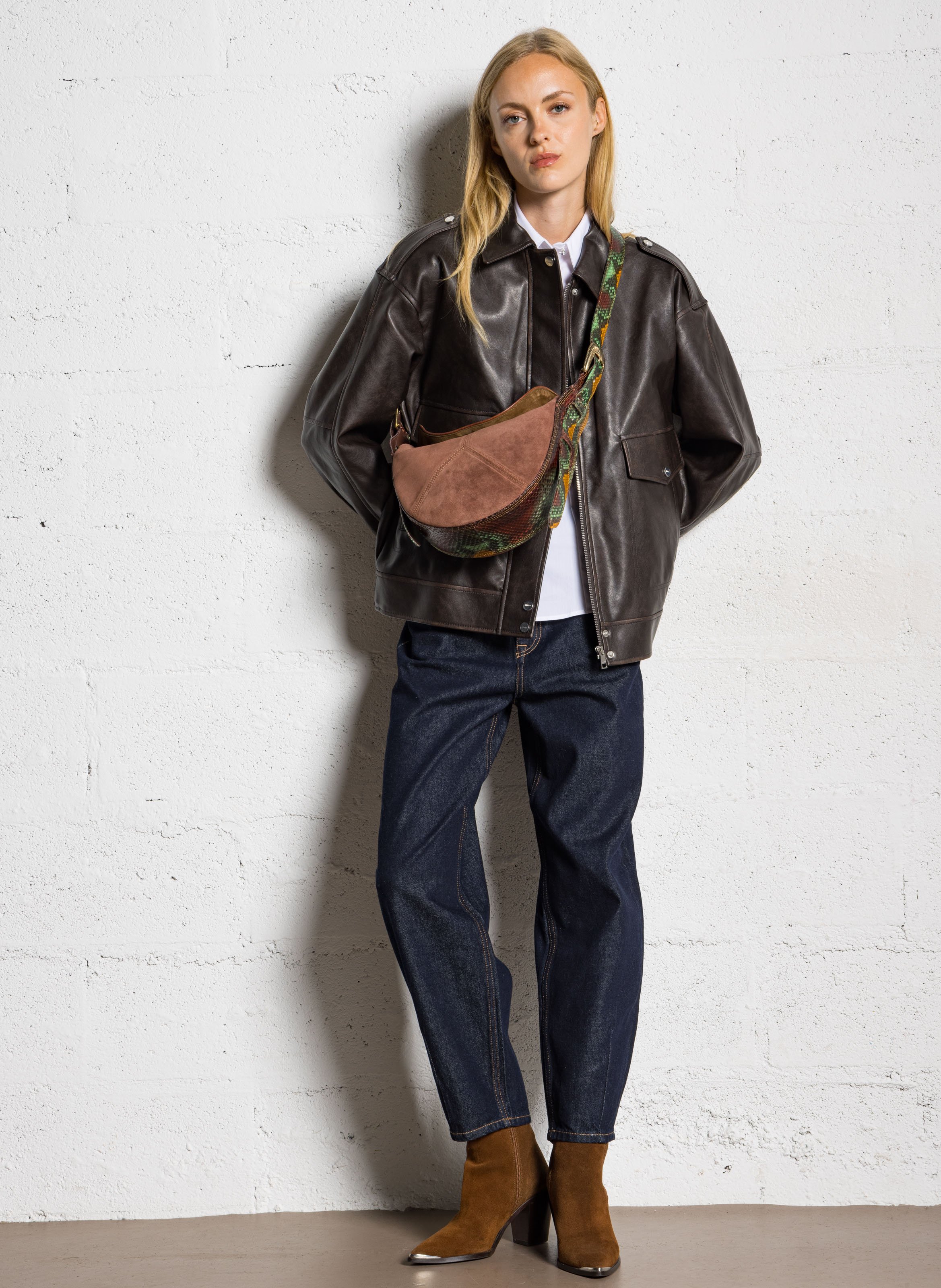 Sac besace en cuir velours mélangé CLARIS VIROT Marron