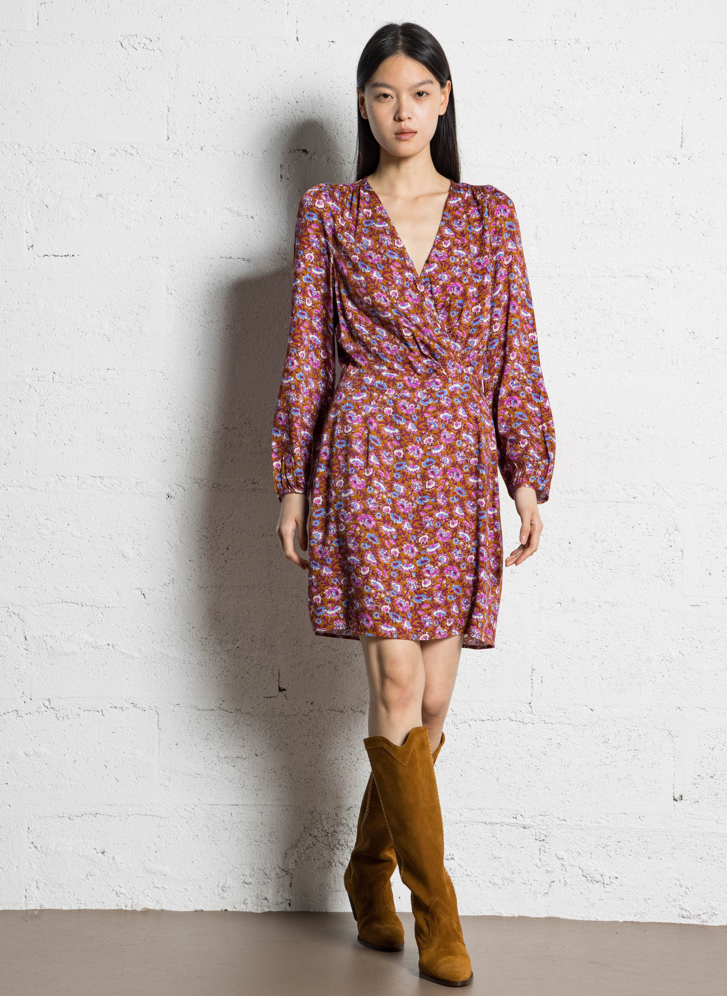 Bottes en cuir velours SOCQUE PARIS Beige