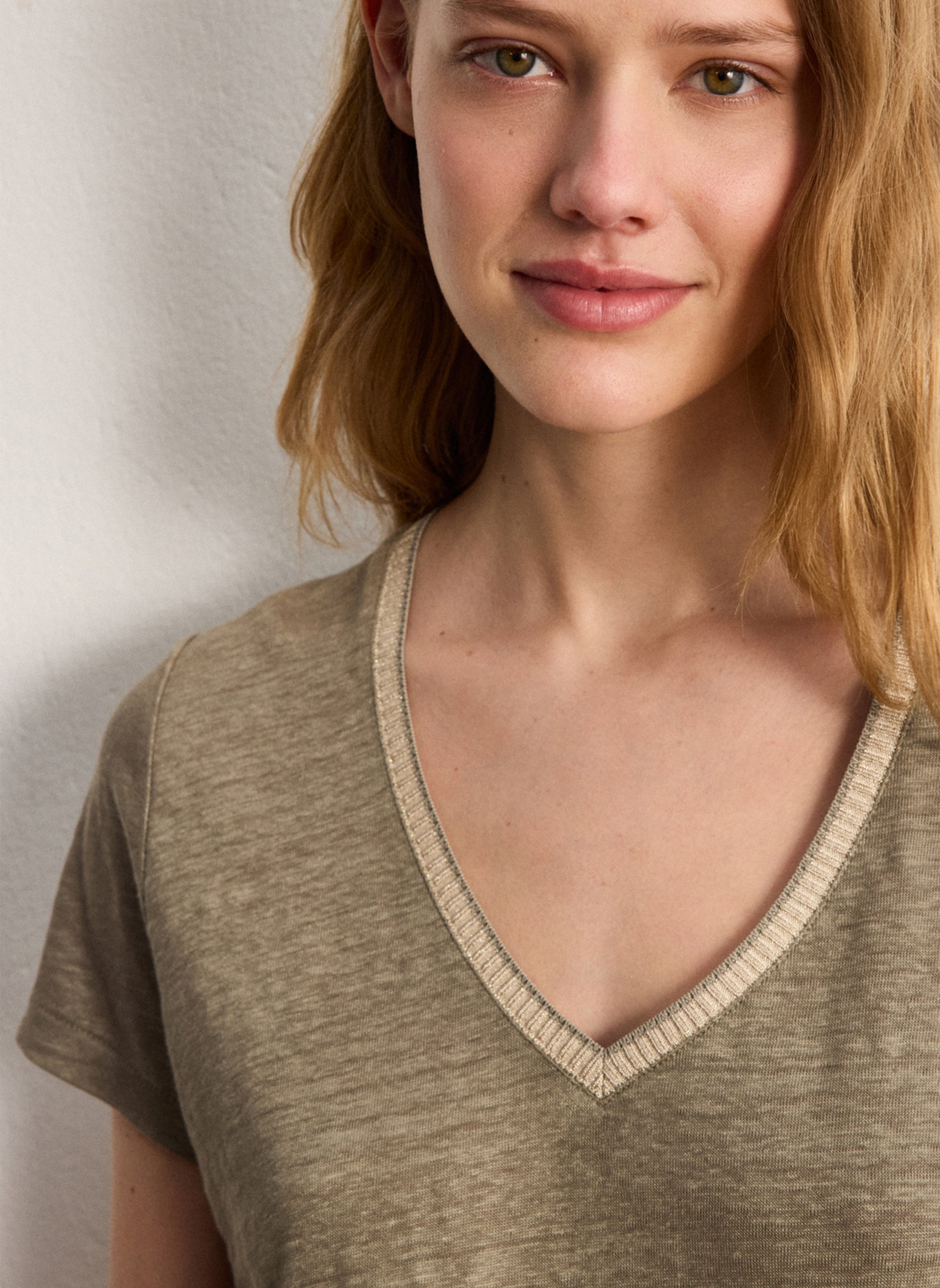 Tee-shirt droit col V en lin PABLO Kaki