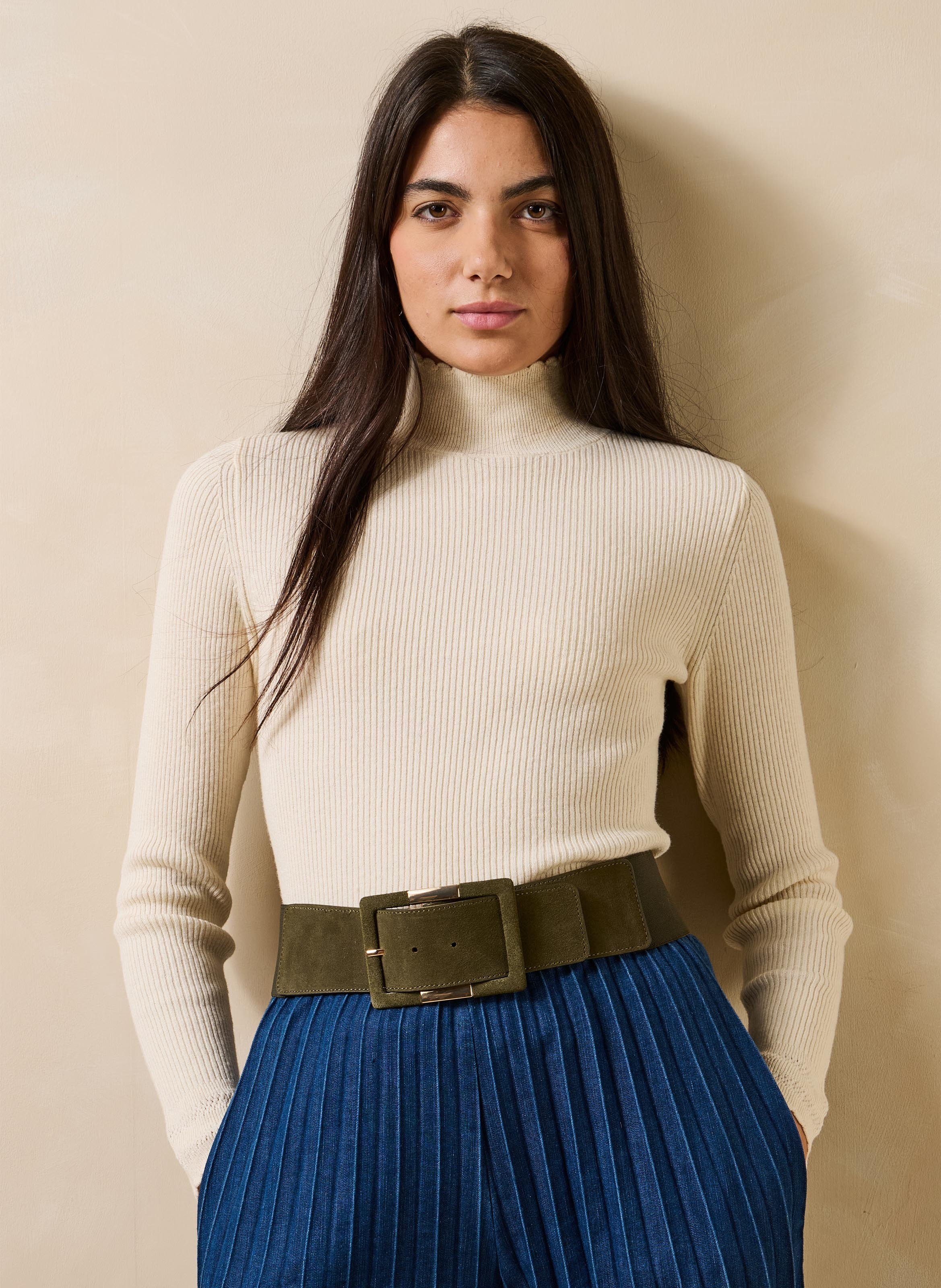Pull moulant côtelé en laine et coton bio LA FEE MARABOUTEE Blanc