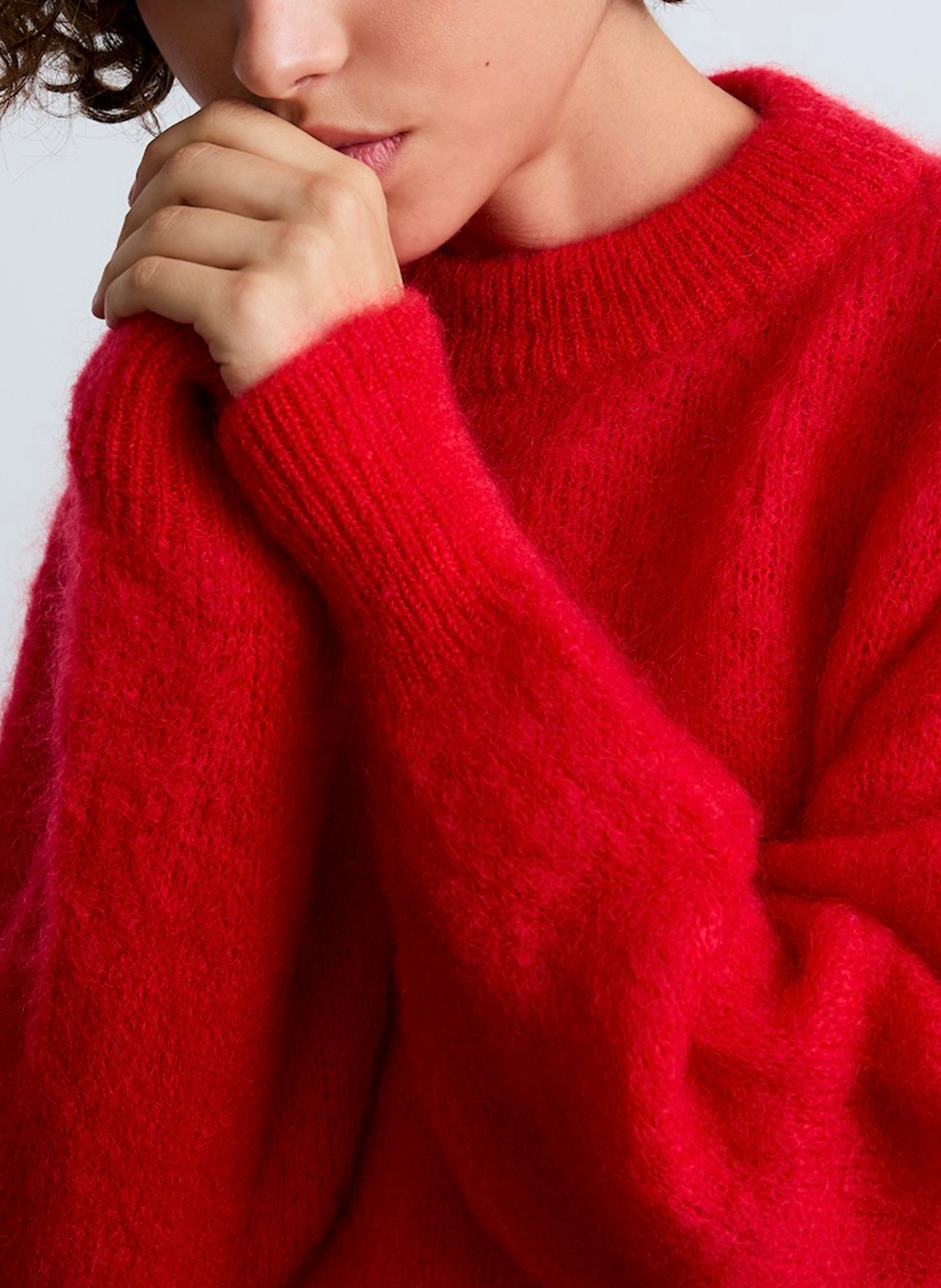Caissa - Wollstrickpullover mit V-Ausschnitt und Details SURPRISE Rot